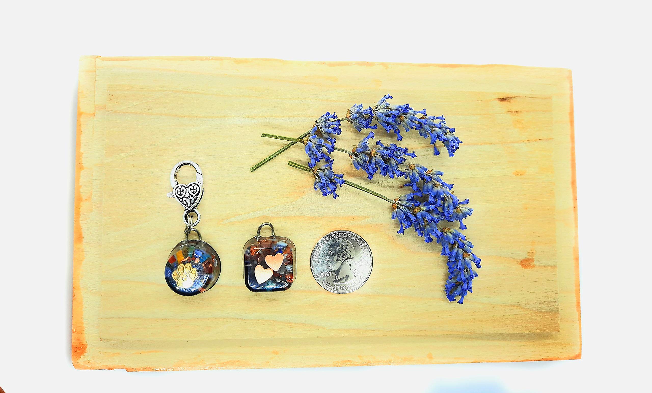 calming Dog charms EMF 5g Protection under 30 pounds Paw Print chakra crystals(D0102HXUE8T)