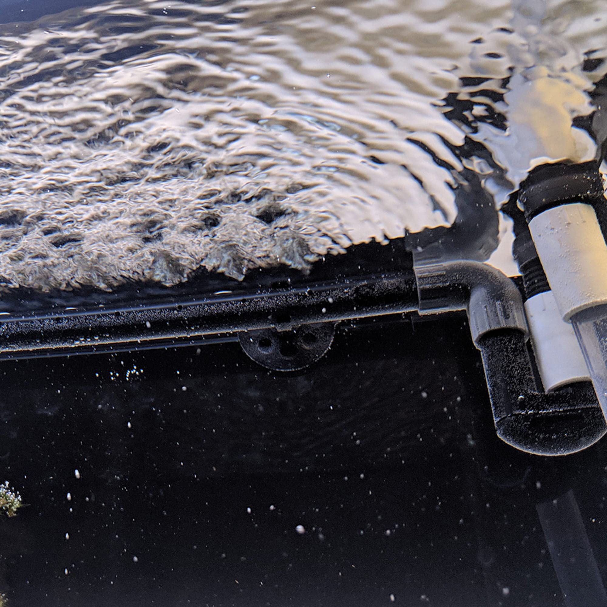 Fluval Black Spray Bar Kit for Aquariums - Essential Filter Accessory for Optimal Water Flow and Clarity