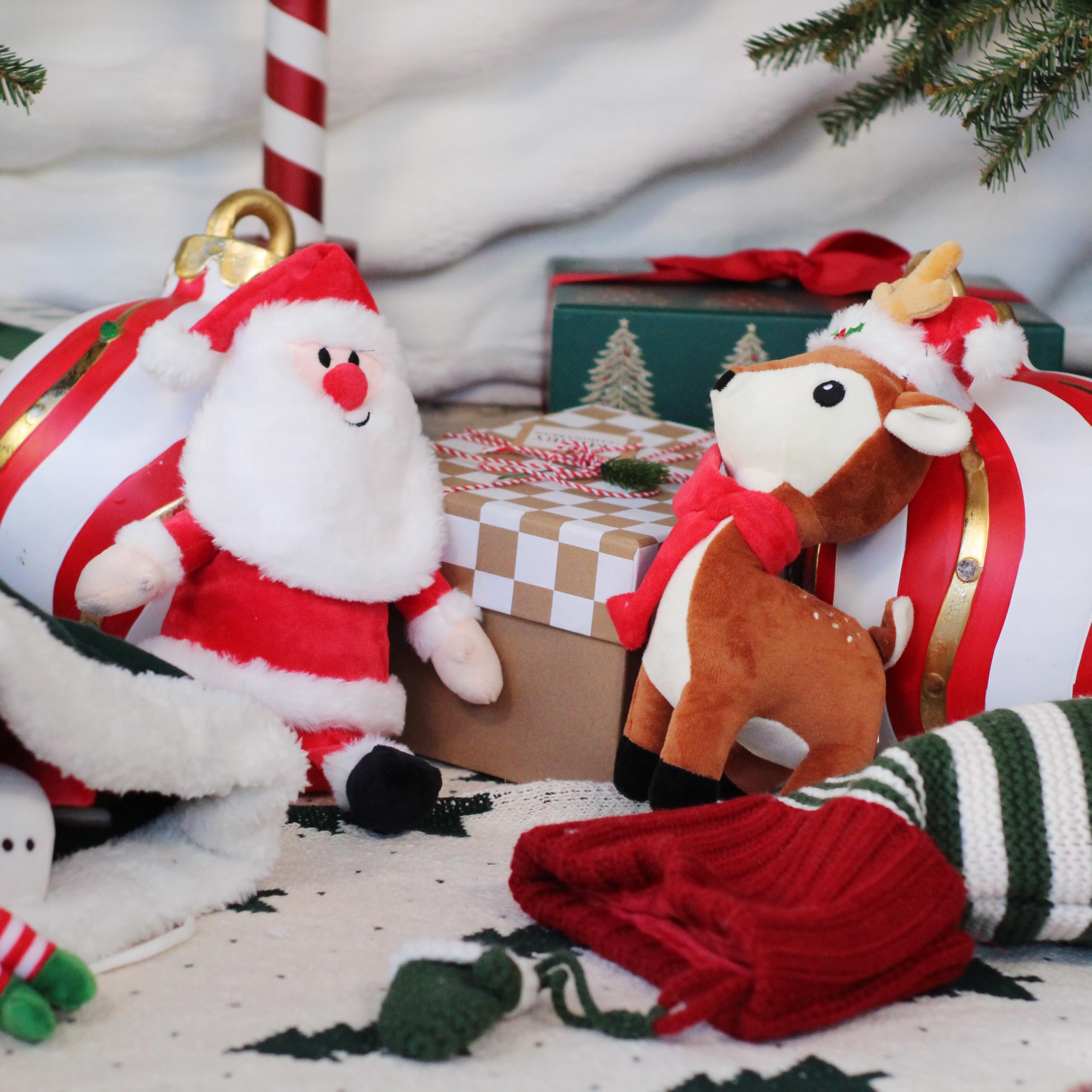 Giftable World Holiday Plush Pet Toy Fun For Christmas Designs With Squeaker Dog Chew Toy (9'' Santa W/Squeaker & Crinkle)
