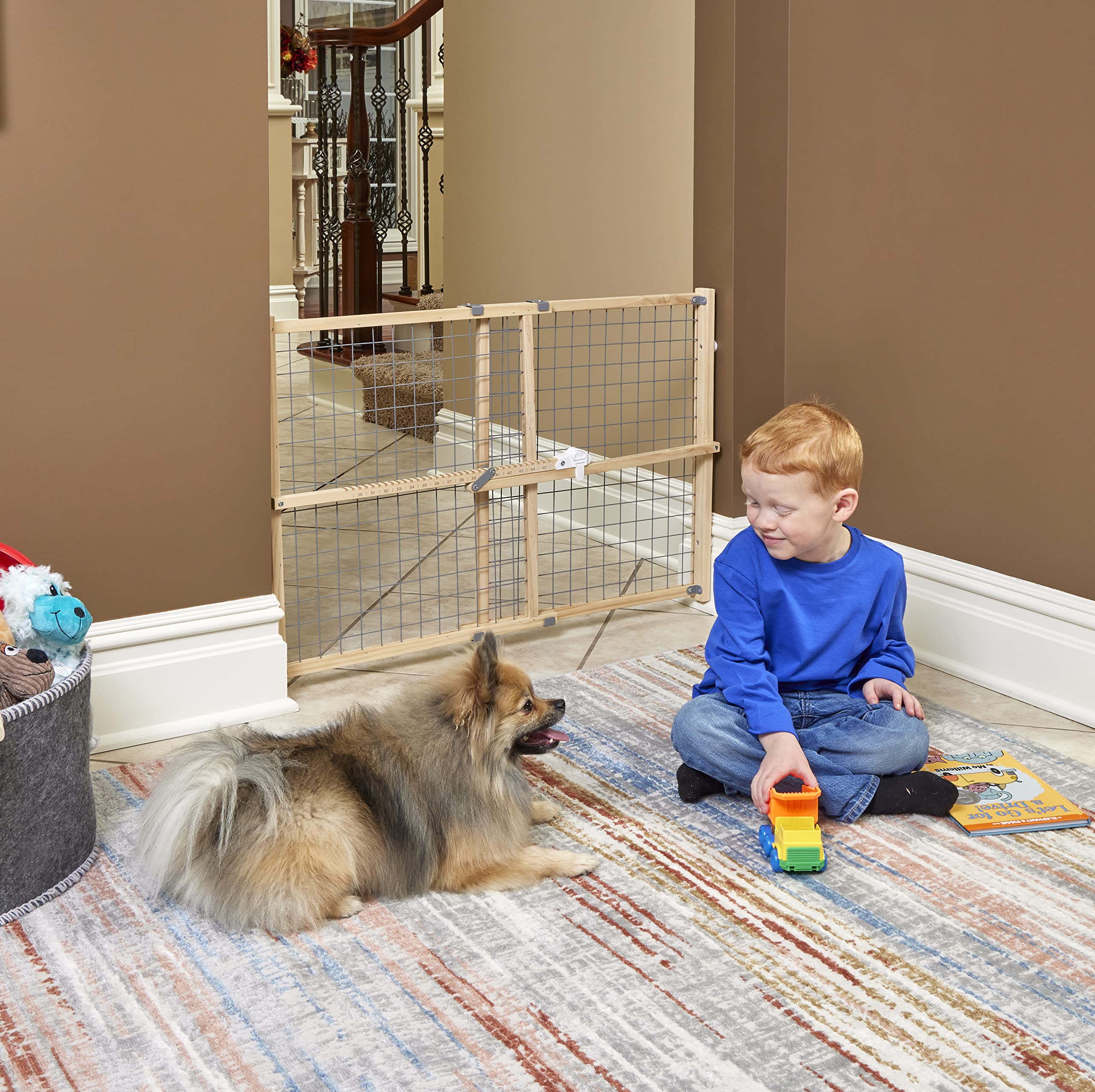 New World Wire Mesh Wood Dog Gate, Pet Gate, Does Not Damage Walls, No Tool Assembly, Features Patented Locking Arm, 24H X 27-41.5W - Inches, Natural Wood & Light Gray Mesh
