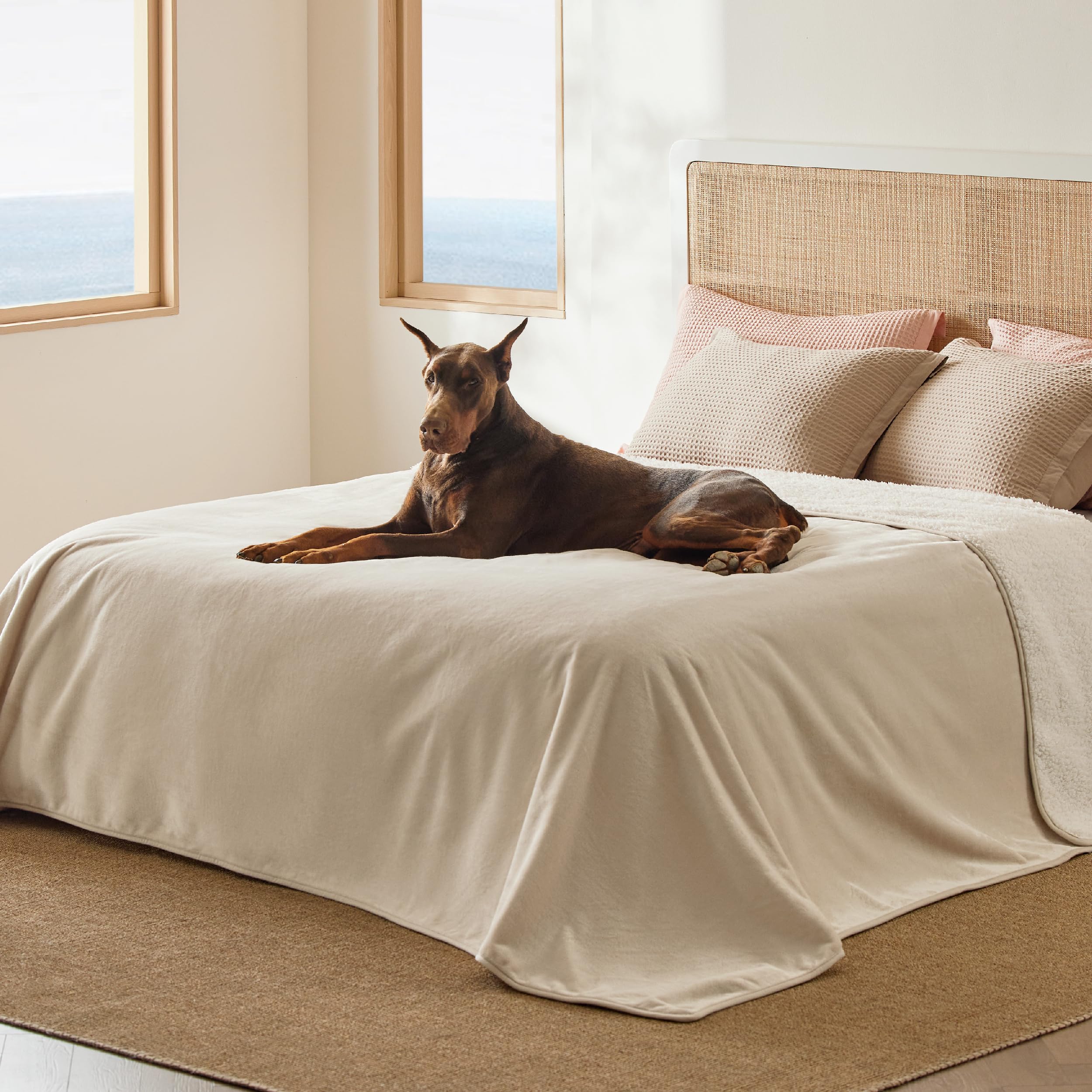 Bedsure Waterproof Blanket For Bed - Sherpa Fleece Waterproof Dog Blankets For Large Dogs, Pet Blankets For Bed/Couch/Dog Crate, Soft Plush Reversible Furniture Protector, King Size, 108'X86', Cream