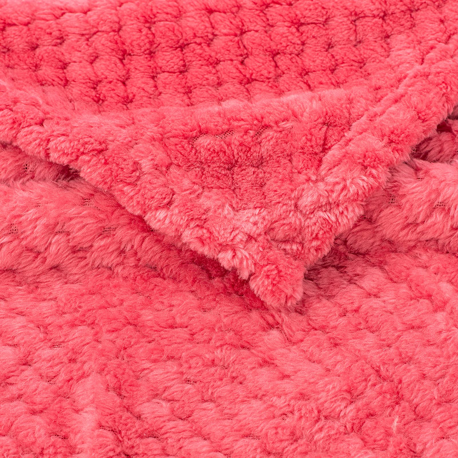 Dog Blanket Or Cat Blanket Or Pet Blanket, Warm Soft Fuzzy Blankets For Puppy, Small, Medium, Large Dogs Or Kitten, Cats, Plush Fleece Throws For Bed, Couch, Sofa, Travel (S/24' X 32', Cranberry)