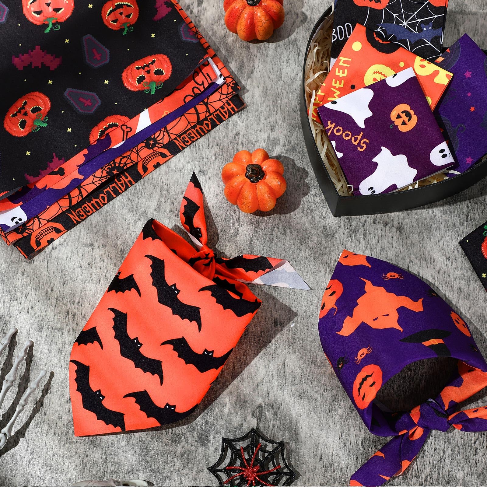 Abbylike 200 Pcs Halloween Dog Bandanas Bulk Pumpkin Bandanas for Dogs Pets Triangle Kerchief Bibs Scarf for Halloween Costume P