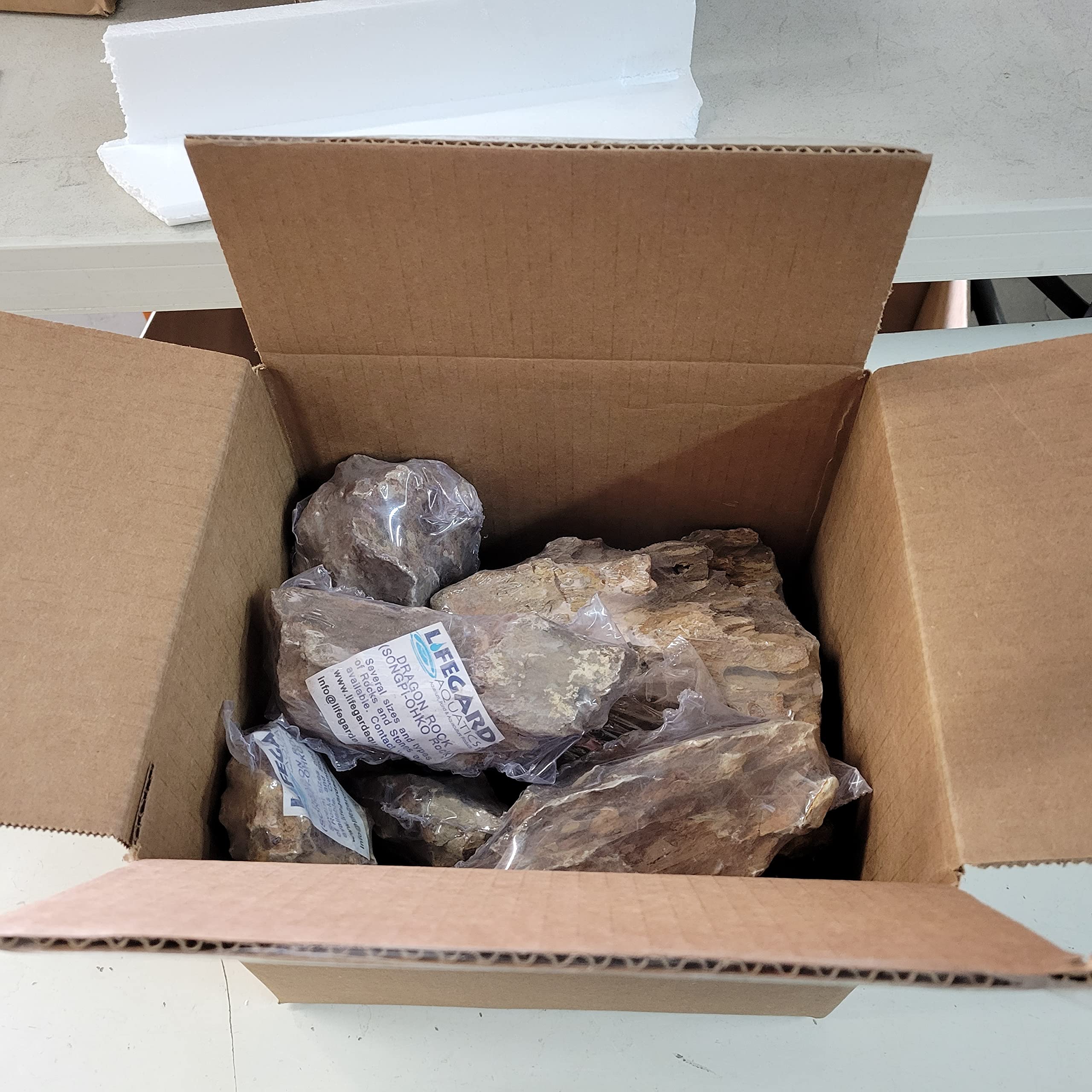 Lifegard Aquatics Dragon Ohko Aquascaping Rocks 25 Lbs Kits, Brown, (R480065WT)