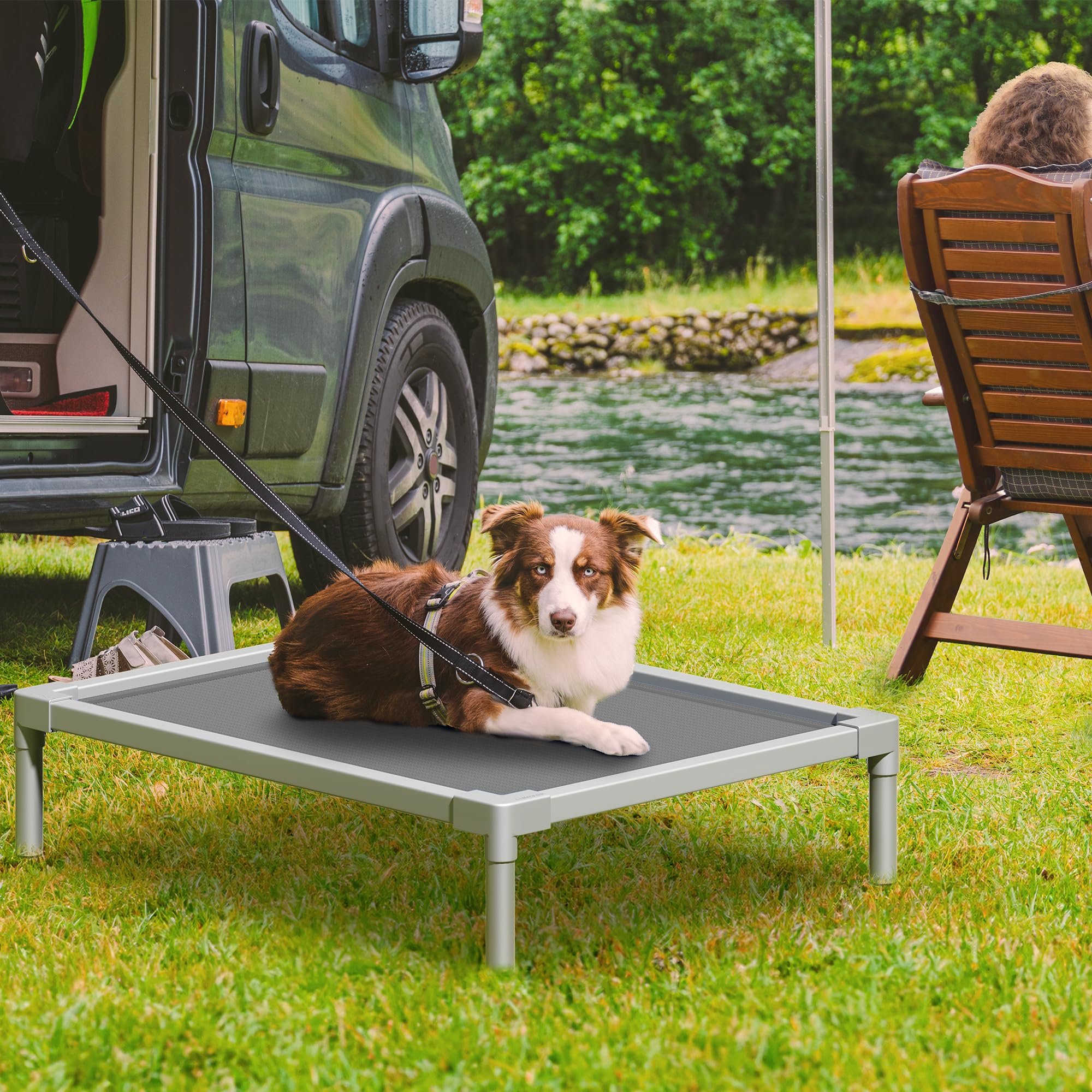 Yitahome 32 Inch Cooling Elevated Dog Bed, Durable Dog Bed With Aluminum Frame, Breathable Textilene Mesh, Enclosed Edges, Non-S