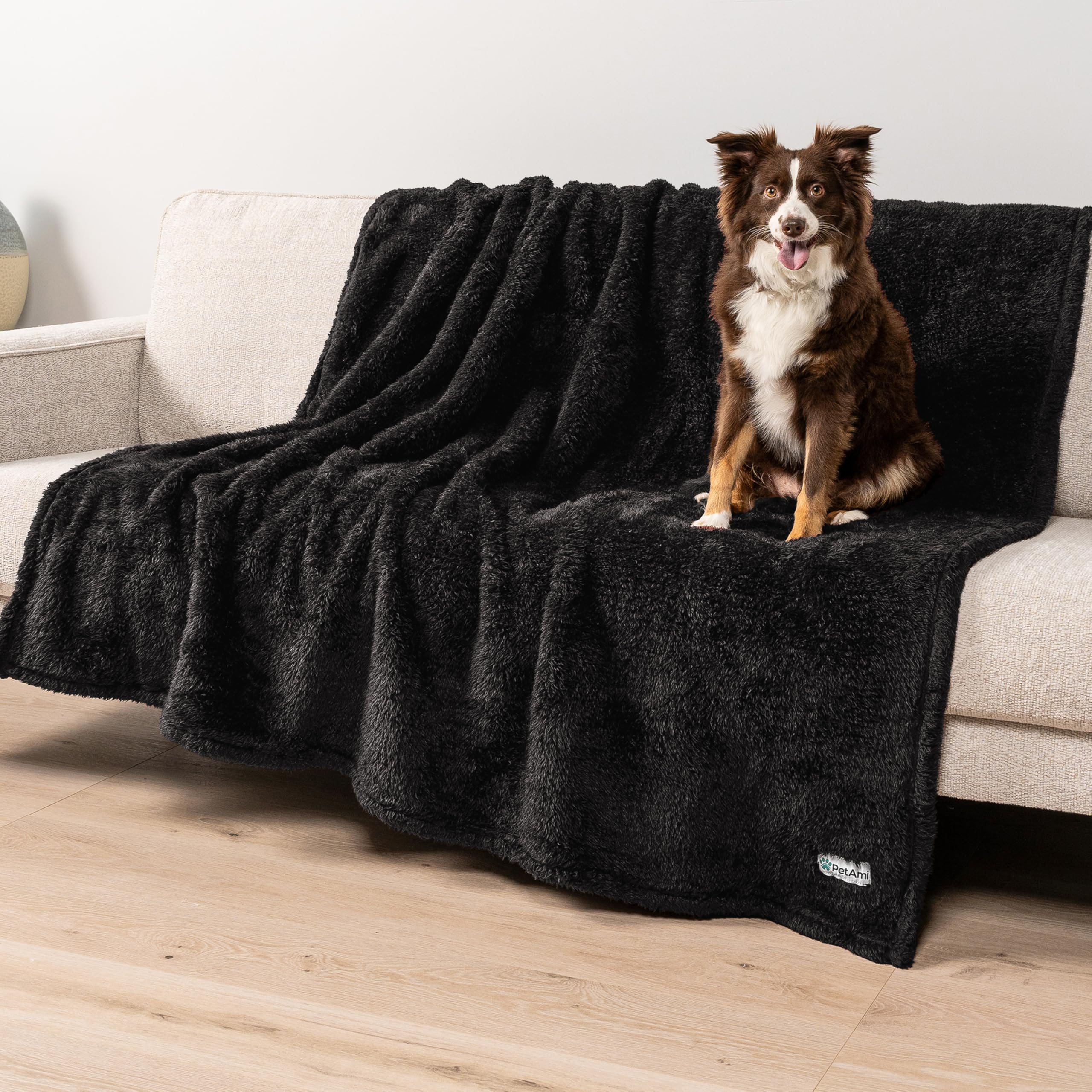Petami Fluffy Waterproof Dog Blanket For Bed Large Dogs, Soft Warm Pet Sherpa Throw Pee Proof Couch Cover, Reversible Cat Blanket Sofa Crate Kennel Protector, Washable Mat (Black, 60X80)
