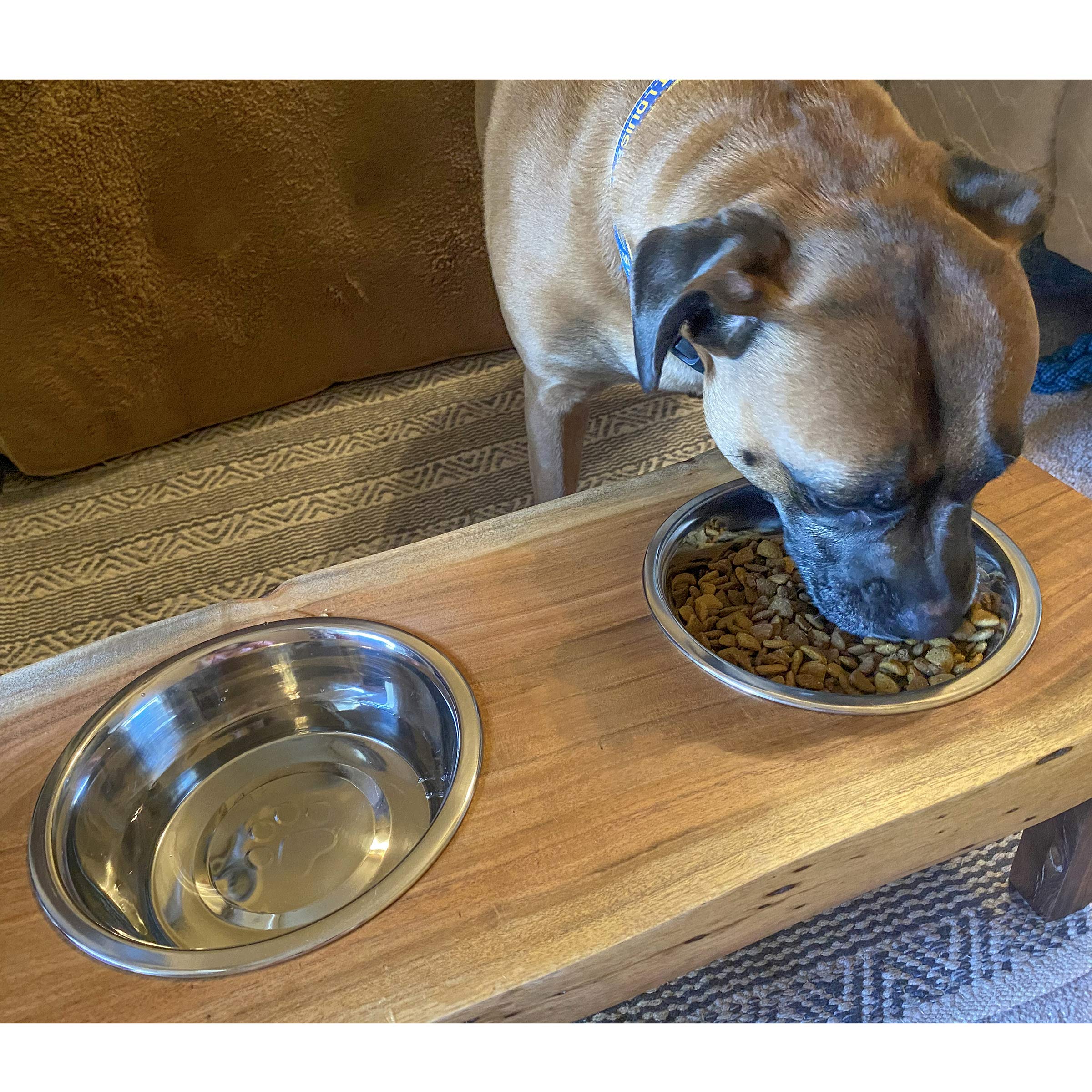 Buffalo Tools AWLDPF: Acacia Wood Live Edge Double Bowl Pet Feeder Stand, Multi