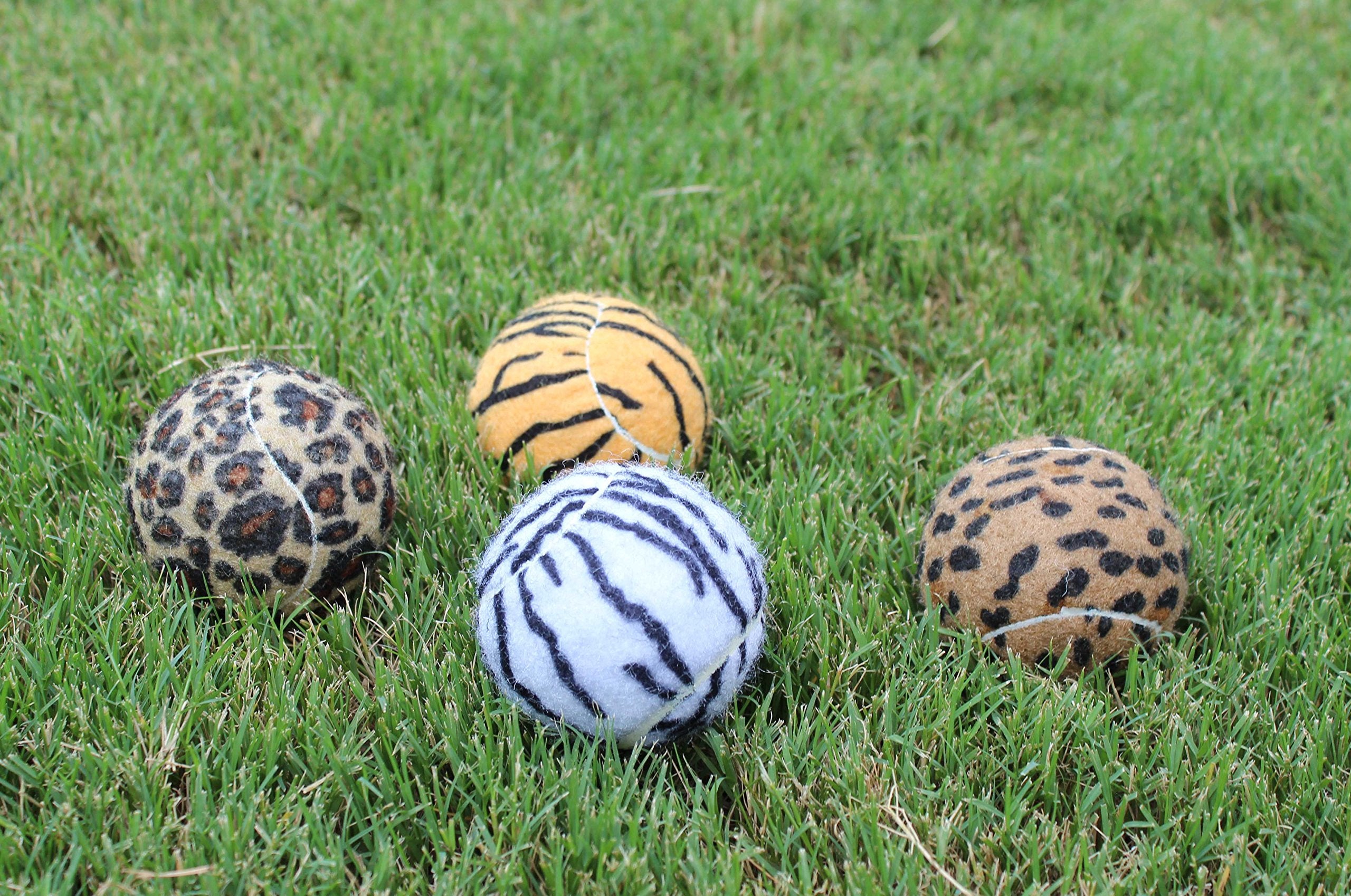 Unique Sports Launch-It Dog Ball Launcher With 4 Animal Print Squeaker Balls