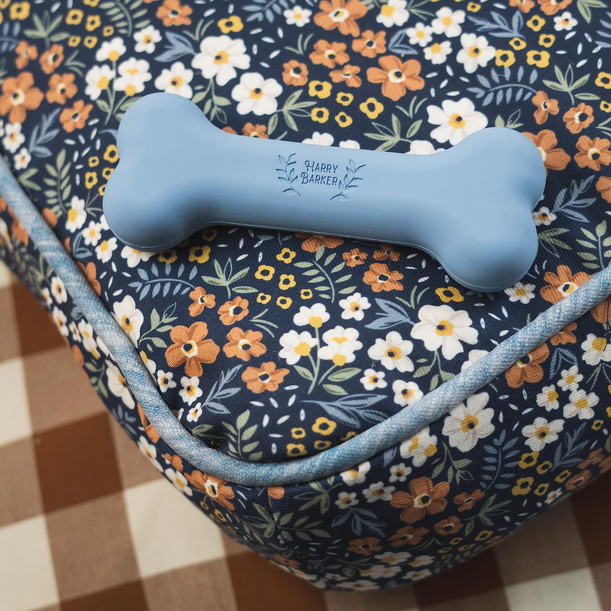 Harry Barker Rubber Balls And Rubber Chew Stick, Rubber Bone For Dogs - Medium Bone
