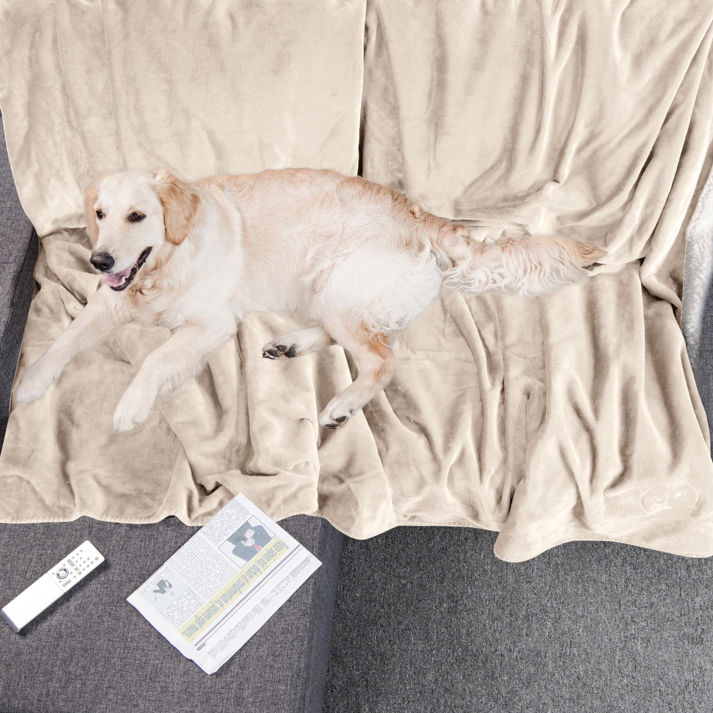 PETMAKER Dog Blanket - 80x100in Reversible Sherpa Blanket - Throw Blankets for Bed, Couch, Crate or Car - Machine Washable Puppy
