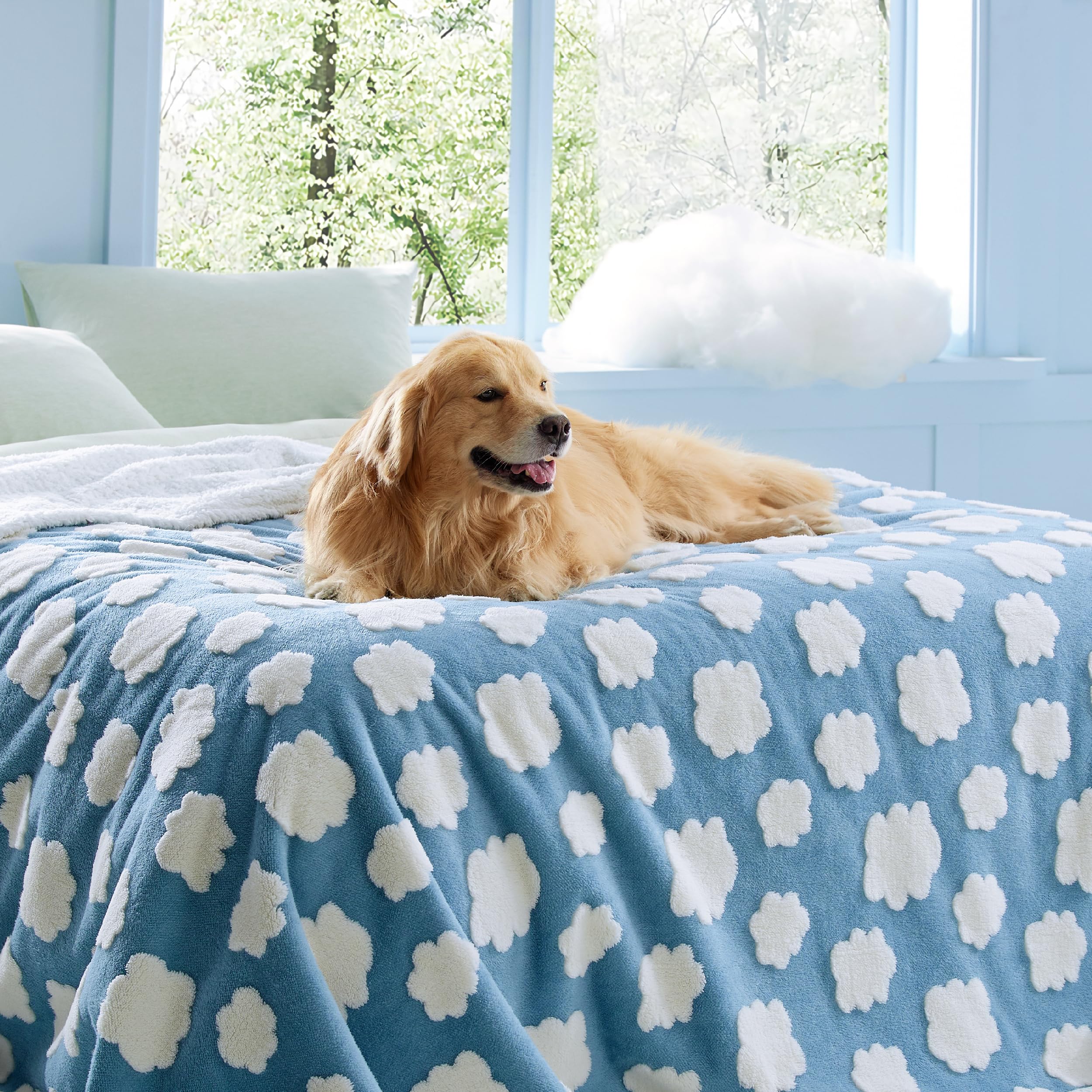 Lesure Waterproof Dog Blanket For Large Dogs - Washable Double Sided Dog Blankets With Warm Jacquard Shag And Soft Sherpa Fleece, Pet Cat Blanket For King Bed Protection, 3D Textured Cloud, Blue