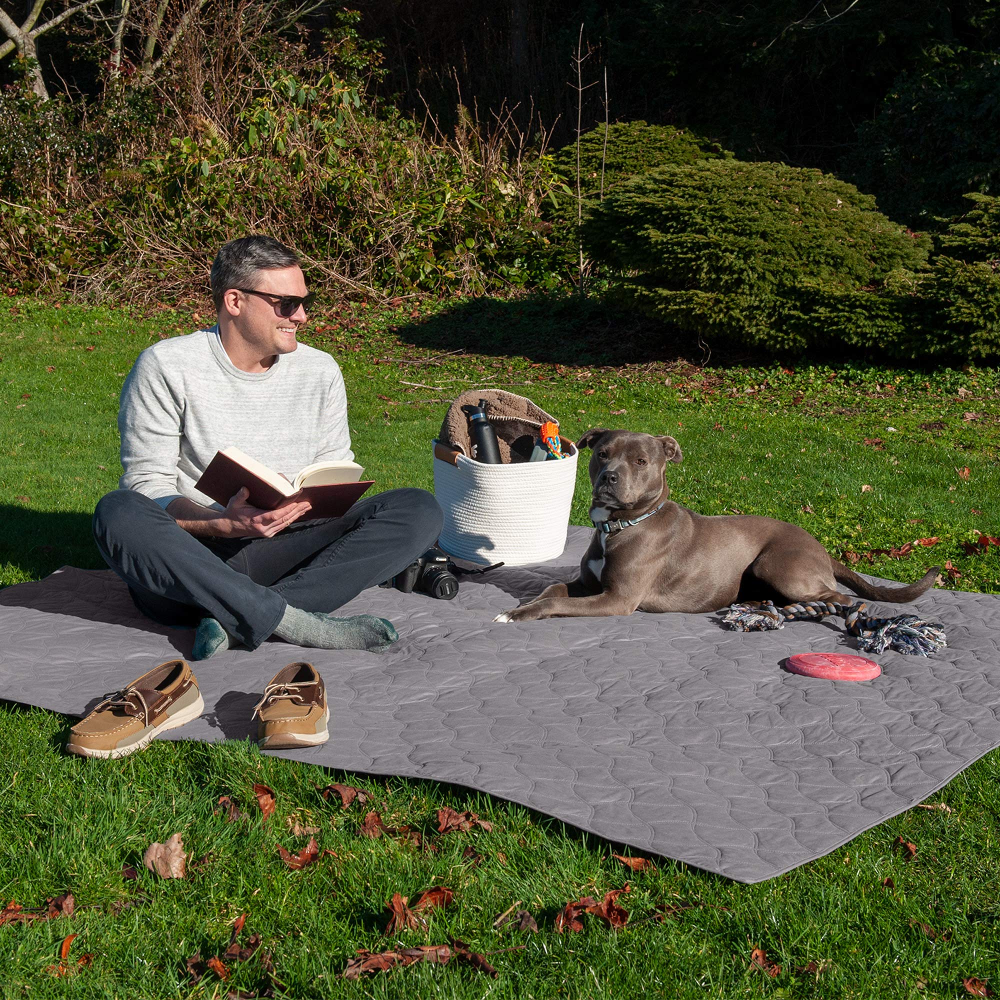 Furhaven Medium/Full Size Waterproof & Non Slip Quilted Twill Mattress Furniture Protector Cover, Washable - Gray, Medium/Full Size