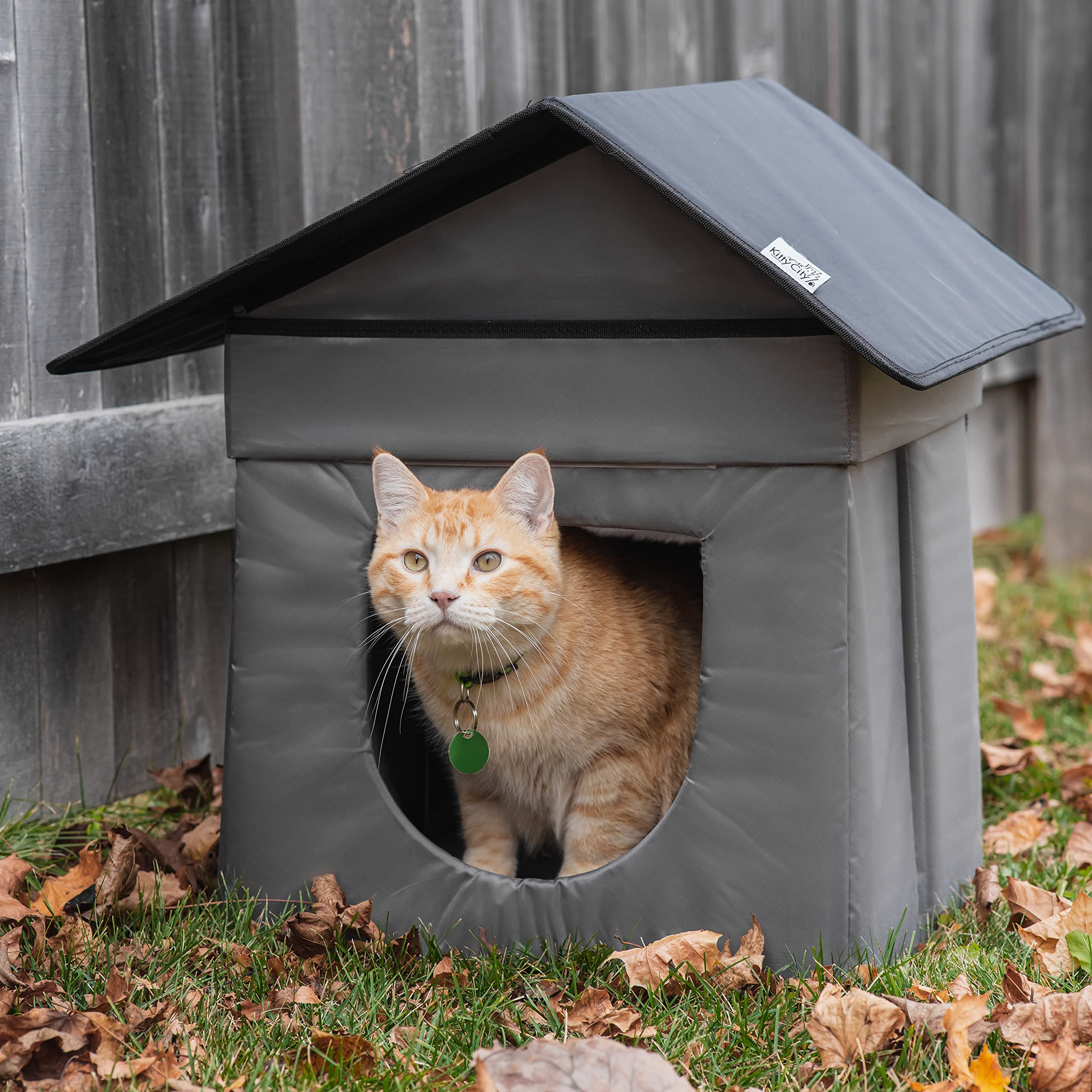 Kitty City Outdoor Stackable Cat House, Water Resistant, Heated, Gray, Model CM-10309-CS01