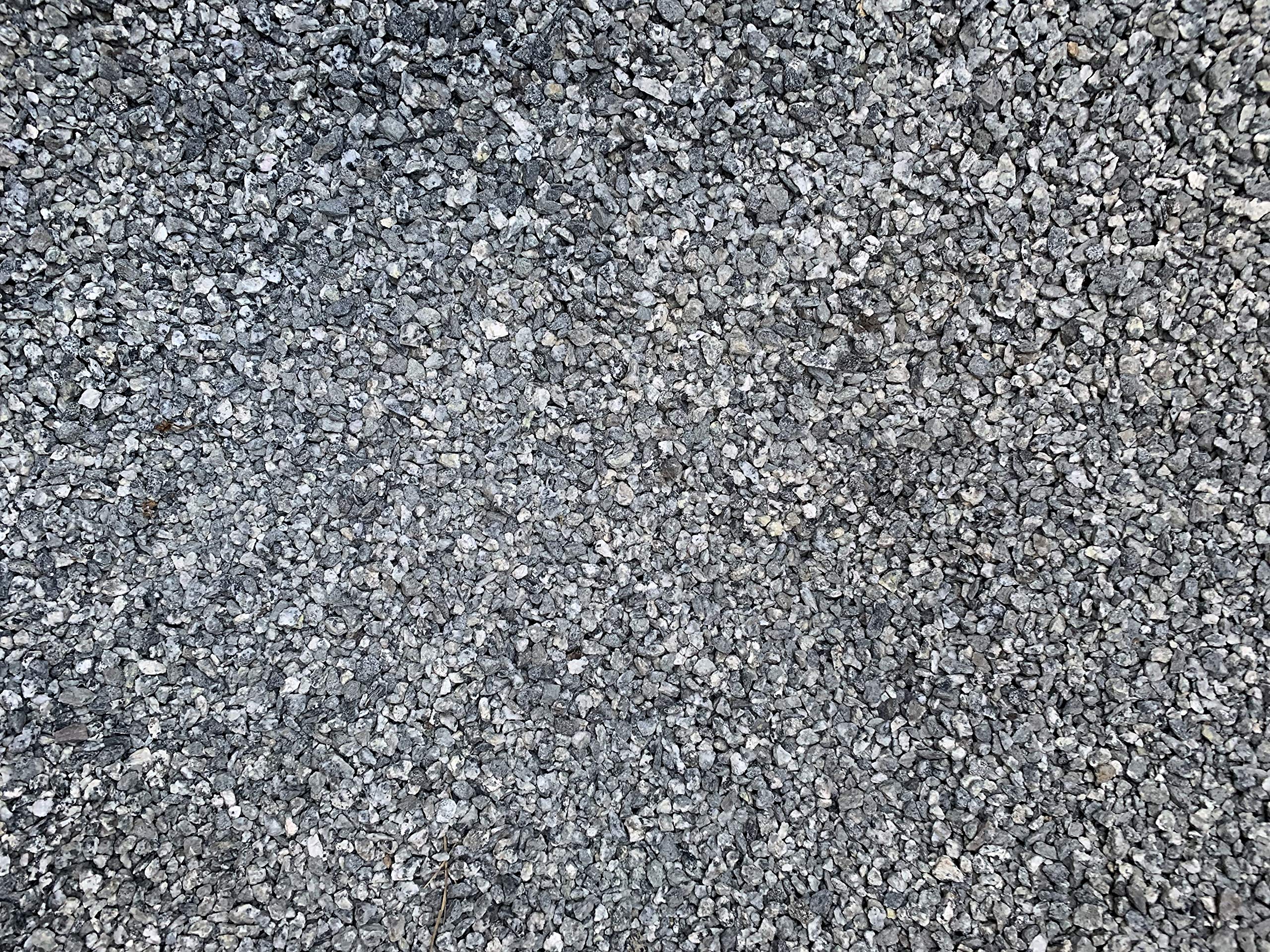 Mighty109 Granite Pea Gravel 40 Lbs. Crushed, Decorative Granite.