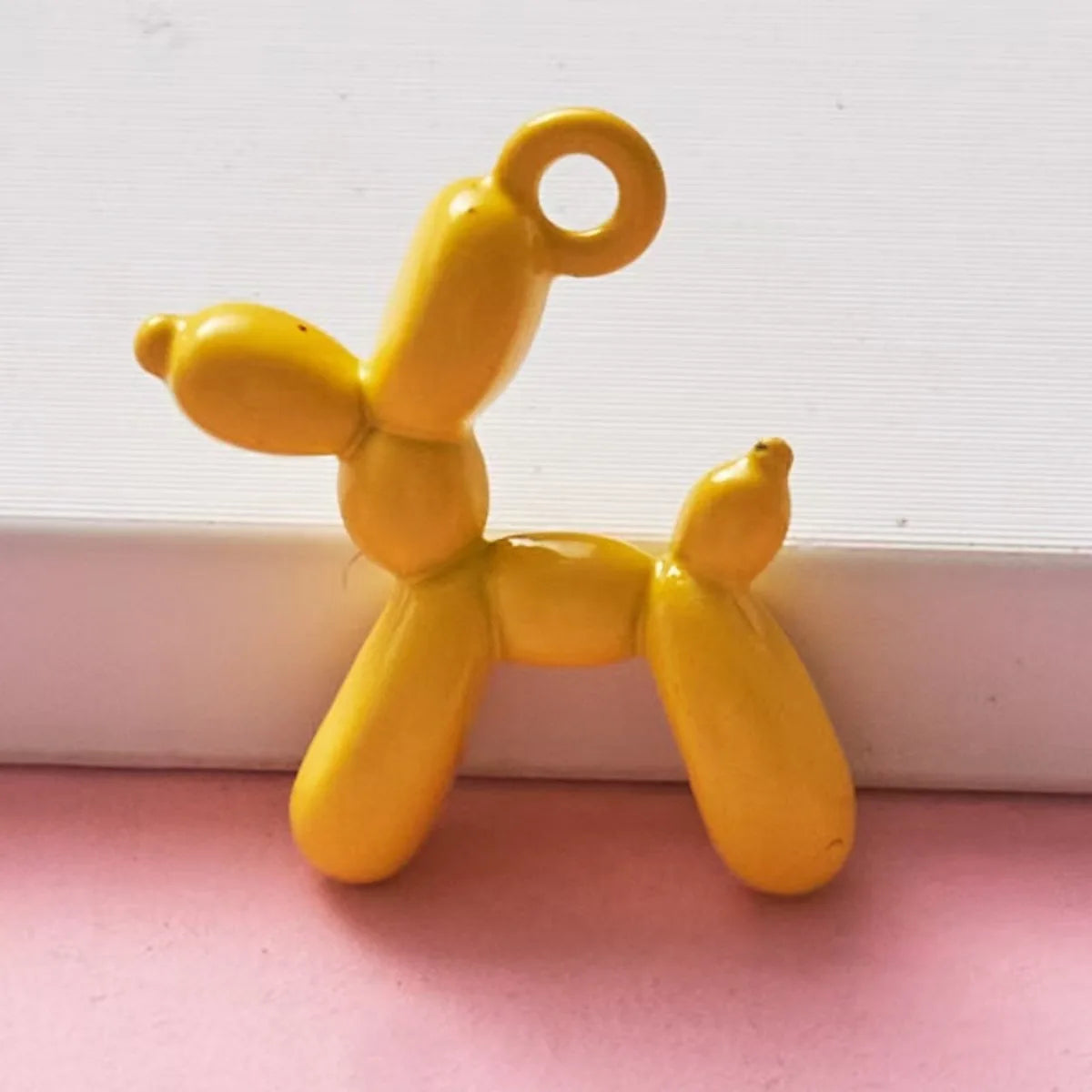 10pcs 19x14mm Minimalist Balloon Dog Charms, Simple Resin Balloon Animal Pendants, Versatile DIY Supplies for Craft Projects