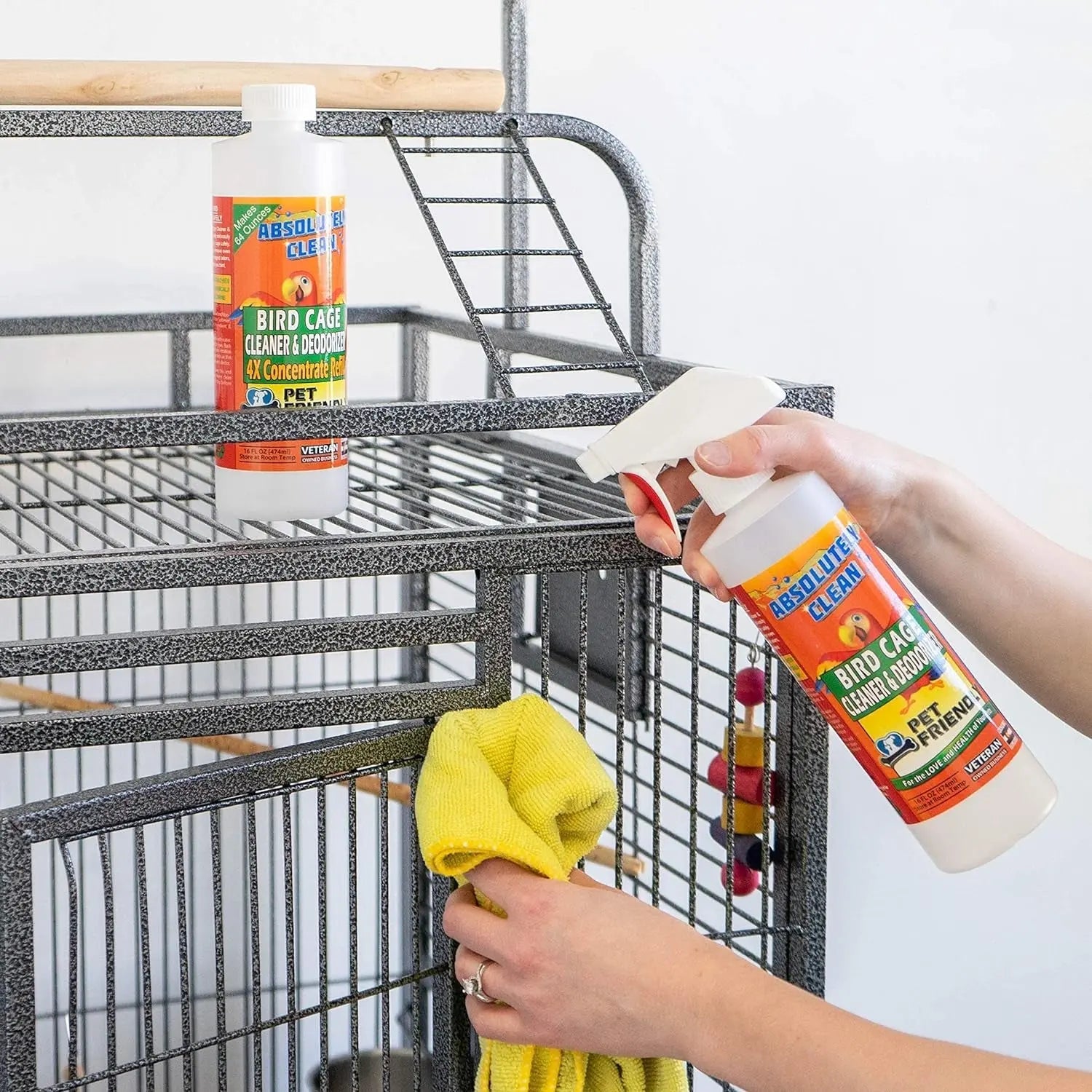 Bird Cage Cleaner & Deodorizer – 4X Concentrate