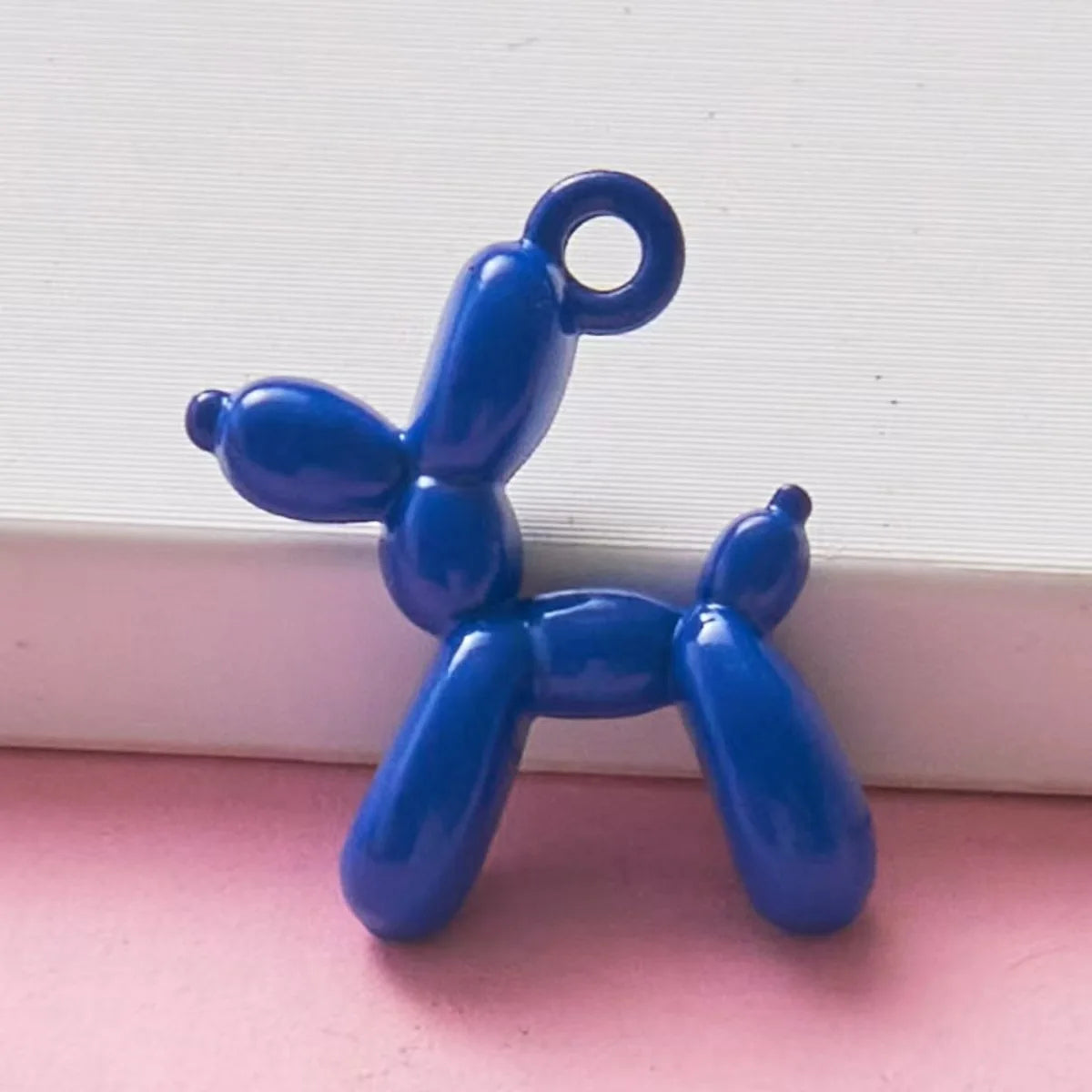 10pcs 19x14mm Minimalist Balloon Dog Charms, Simple Resin Balloon Animal Pendants, Versatile DIY Supplies for Craft Projects