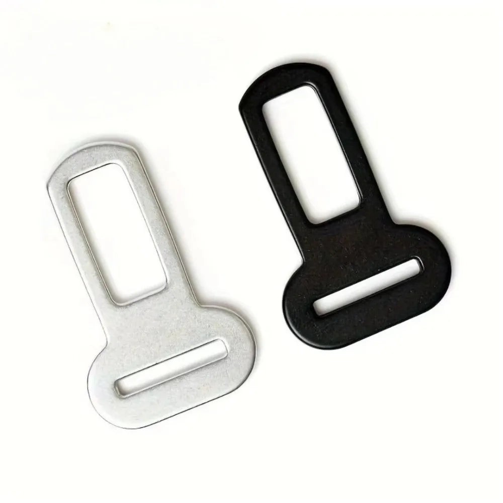 Metal Pet Seat Belt Clip Heavy Duty Rust Proof Scratch Resistant Strap Buckle Lock Used for Fixing Pet Leather Car Accessories