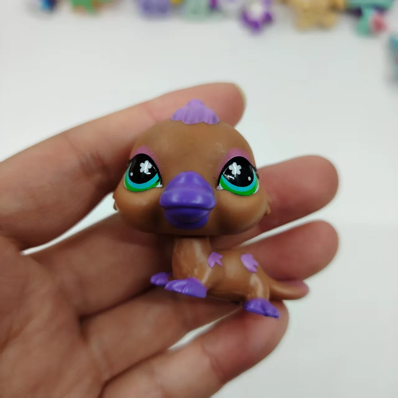 2025 Newest LPS Pet Toys Cute Animal Can Shake Head Kitten Original Collection Toys for Girls Christmas Birthday Gift