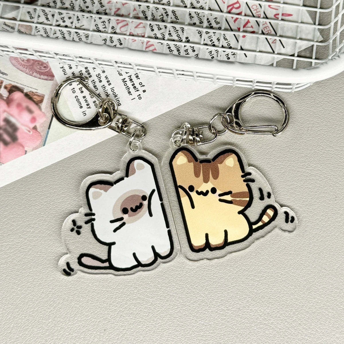 2 PCS Cute Cat Keychain Pendant, Matching Couple or Friend Gift, Cute Backpack Accessory, Friendship Token, Decorative Trinket