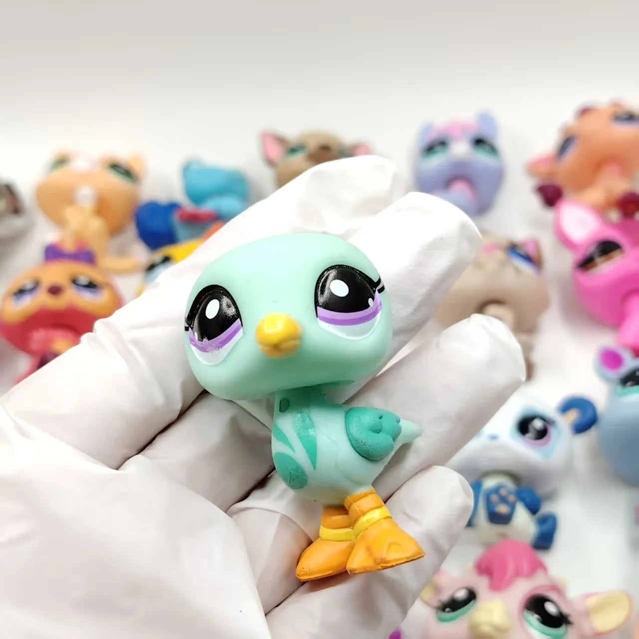NEW LPS Pet Toys Cute Animal Can Shake Head Kitten Series 4 Original Collection Toys for Girls Christmas Birthday Gift