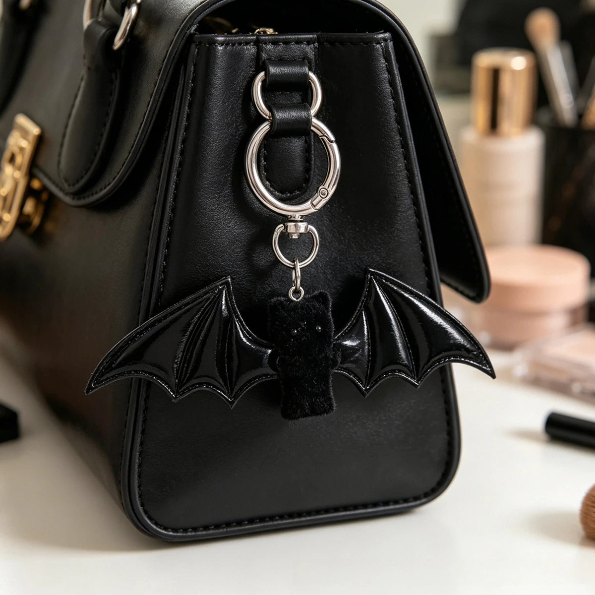 Cute Angel Wing Flocking Cat Charm Keychain for Women Cute Mini Kitten Bag Pendant Sweet Girl Phone Lanyard Keychain Accessories