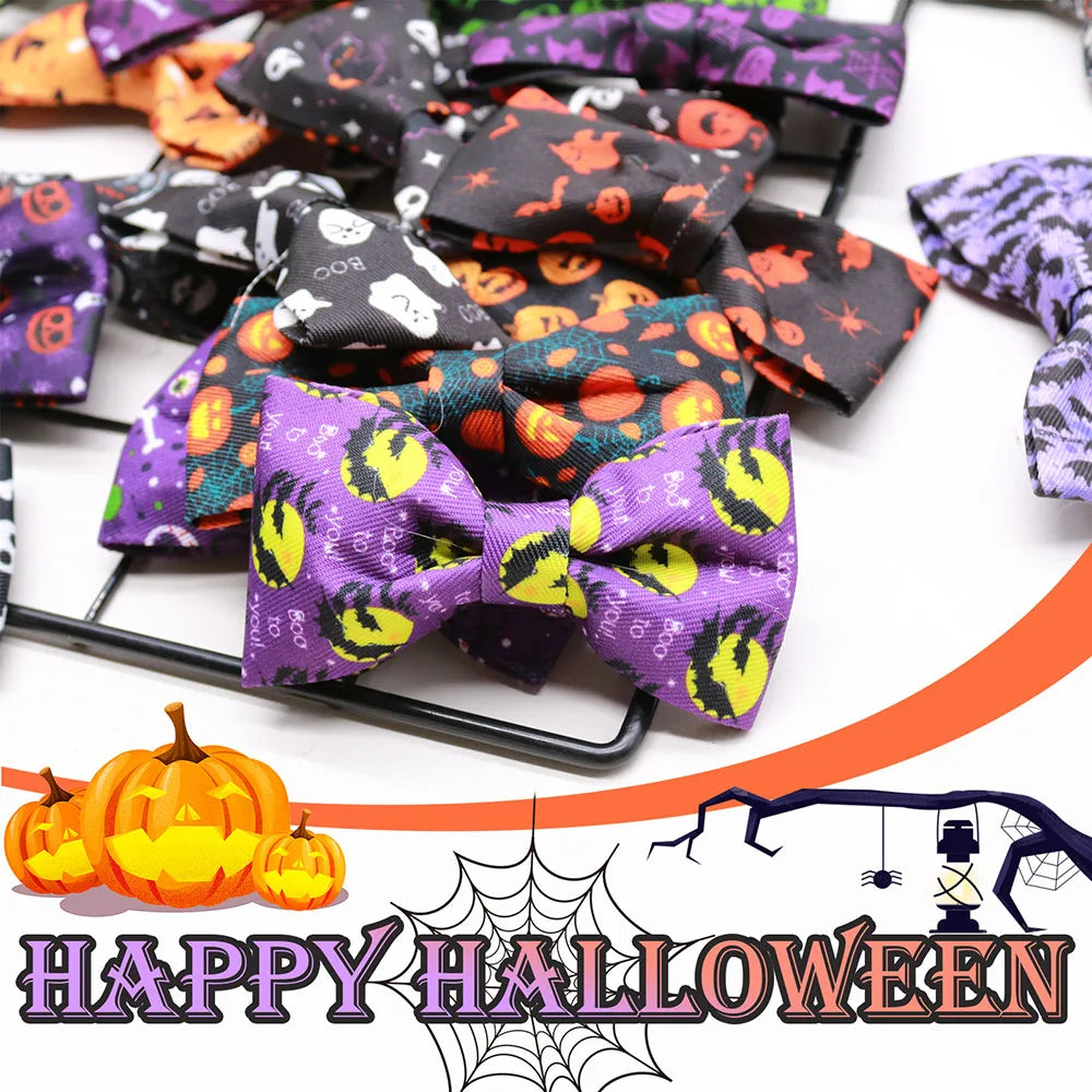 50pcs Dog Collar Accessories For Halloween Removable Small Dog Cat Bowties Skukll Style Dogs Grooming Products Pet Supplies