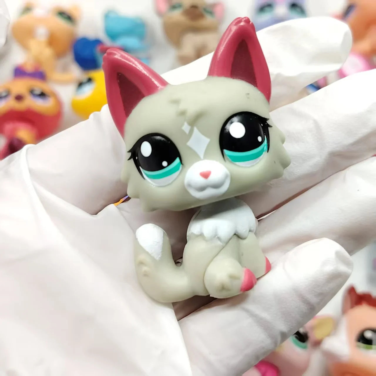 NEW LPS Pet Toys Cute Animal Can Shake Head Kitten Series 4 Original Collection Toys for Girls Christmas Birthday Gift