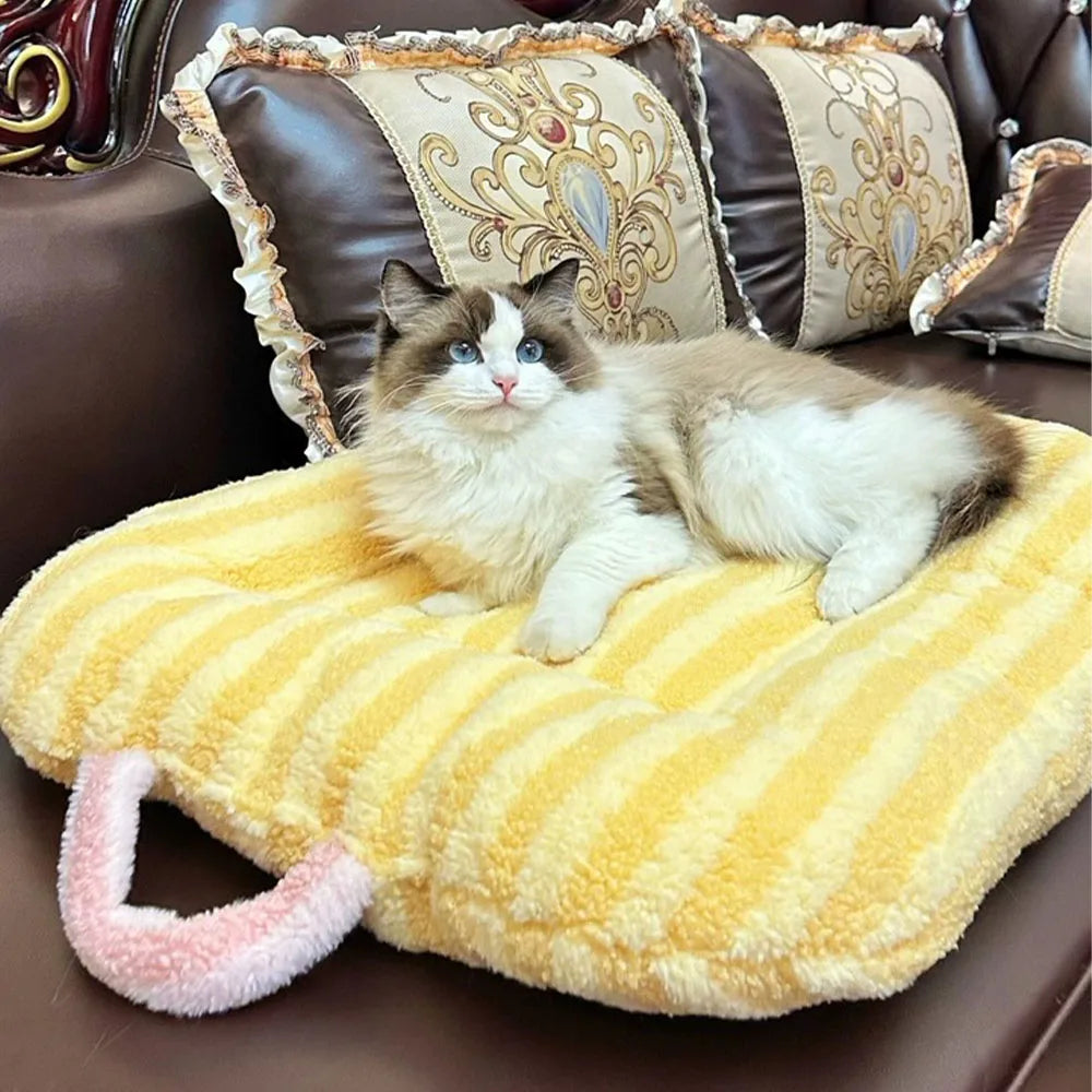 Cute Soft Pet Cat Bed Pad For Four Seasons Soft Plush Oval Comfortable Sleeping Washable for Small Medium Dogs/Cats Pet Products