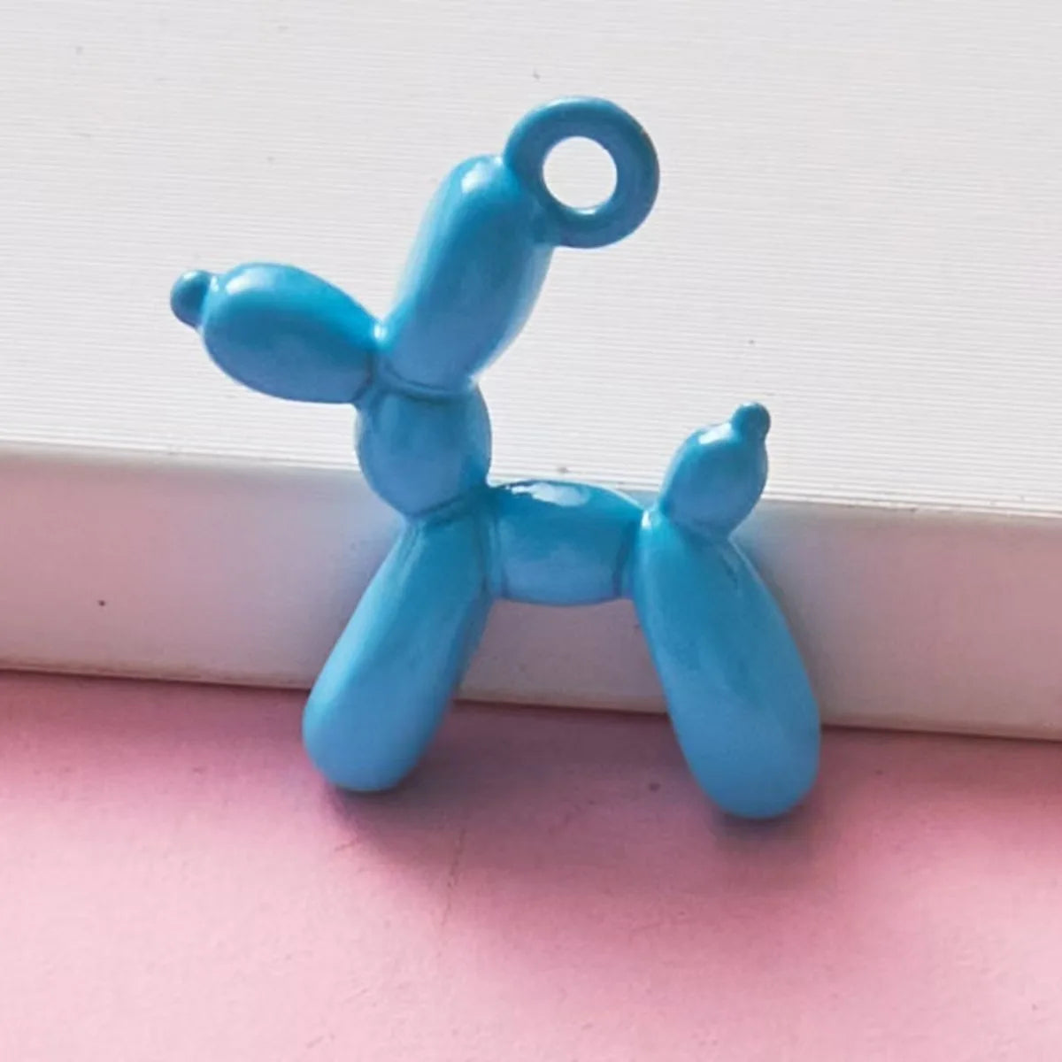 10pcs 19x14mm Minimalist Balloon Dog Charms, Simple Resin Balloon Animal Pendants, Versatile DIY Supplies for Craft Projects