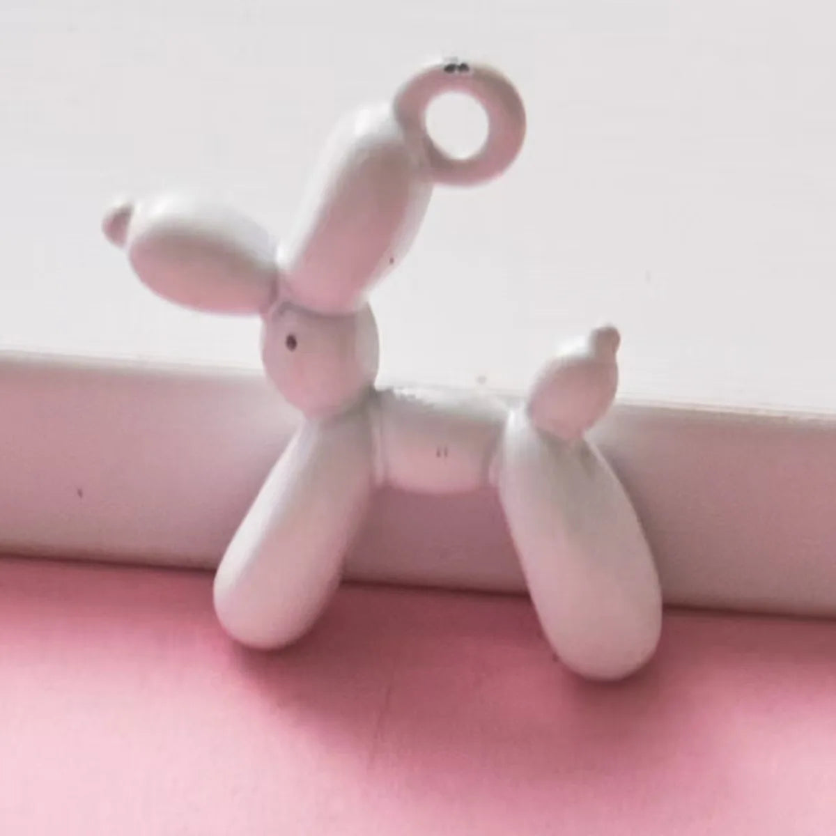 10pcs 19x14mm Minimalist Balloon Dog Charms, Simple Resin Balloon Animal Pendants, Versatile DIY Supplies for Craft Projects