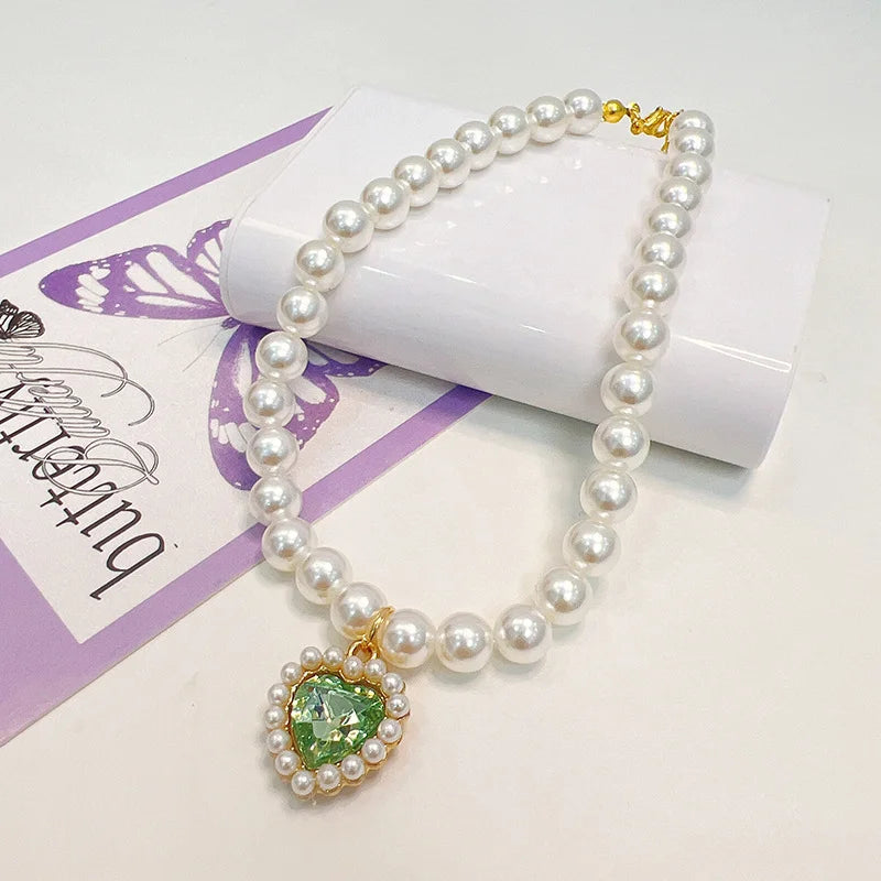 Lovely Heart Pendant Faux Pearl Pet Necklace Stylish Cat Dog Collar Jewelry Cute Pet Neck Decor Fashion Pet Accessories Wearing