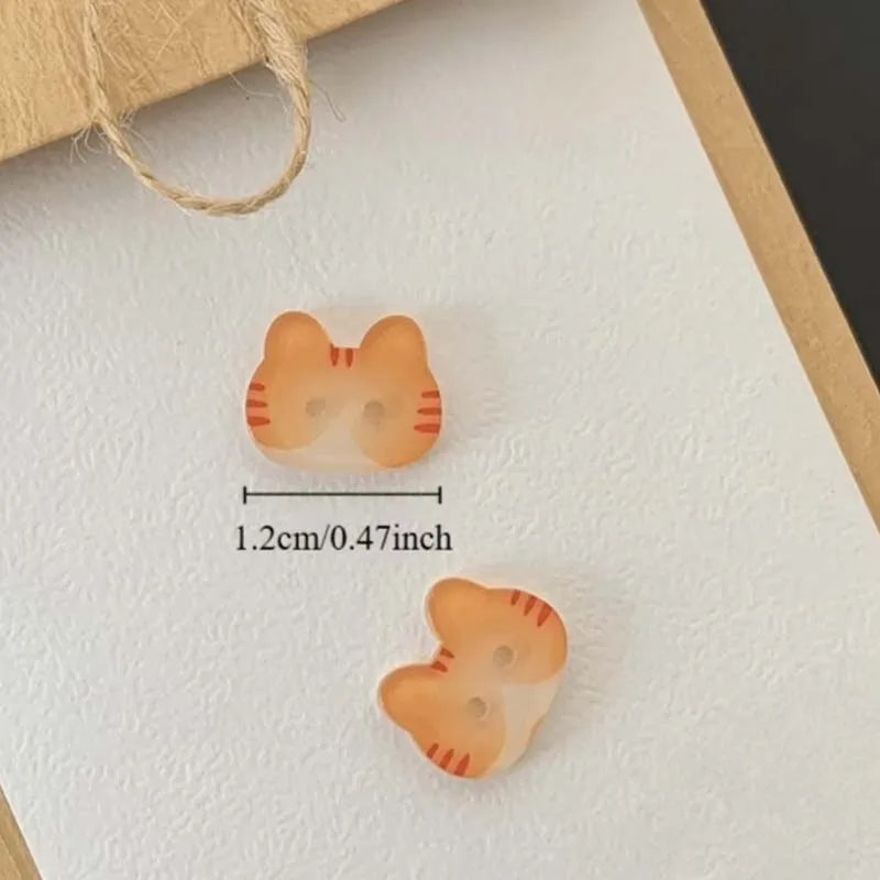30pcs Cat Buttons Cute Creative Calico Cat Buttons Fashionable Resin Ginger Cat Buttons Clothes Accessories