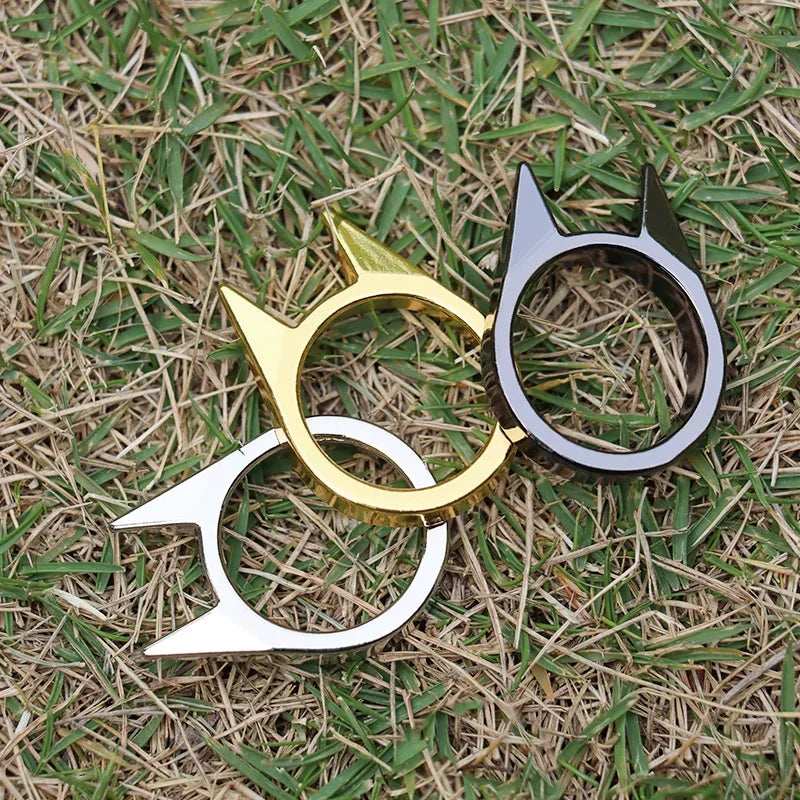 Women Men Cute Cat Ear Rings Self Defense Rings Metal Knuckle Window Breaker Escorts Attack Rings Unisex Jewelry Accessories