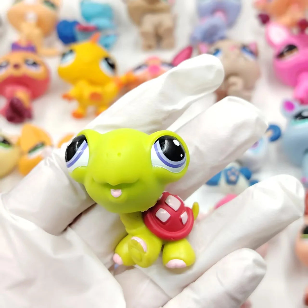 NEW LPS Pet Toys Cute Animal Can Shake Head Kitten Series 4 Original Collection Toys for Girls Christmas Birthday Gift
