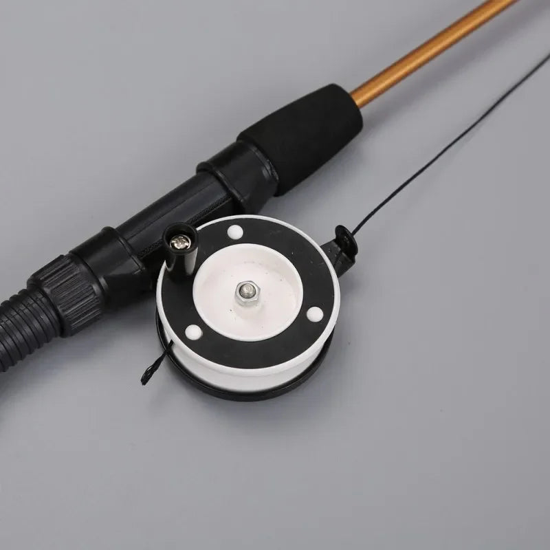 M Cat Rods Retractable Cat Toy Fish Type Telescopic Feathers Funny Cat Stick Toys Pet Toy for Kitten Simulation Fishing Rod Play