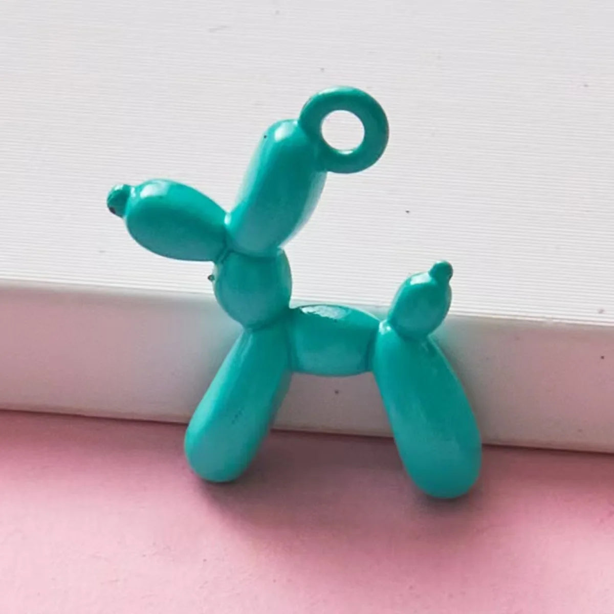 10pcs 19x14mm Minimalist Balloon Dog Charms, Simple Resin Balloon Animal Pendants, Versatile DIY Supplies for Craft Projects