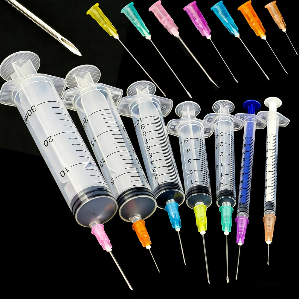 7-Piece Set of Glue Applicators and Syringes for Veterinary and Industrial Use, Pet Feeding, with 1+3+5+10+20+30ml Capacities, Equipped with Pointed Needles and Caps, Suitable for Liquids, Glue, Ink, Perfume, and Lip Gloss Pr
