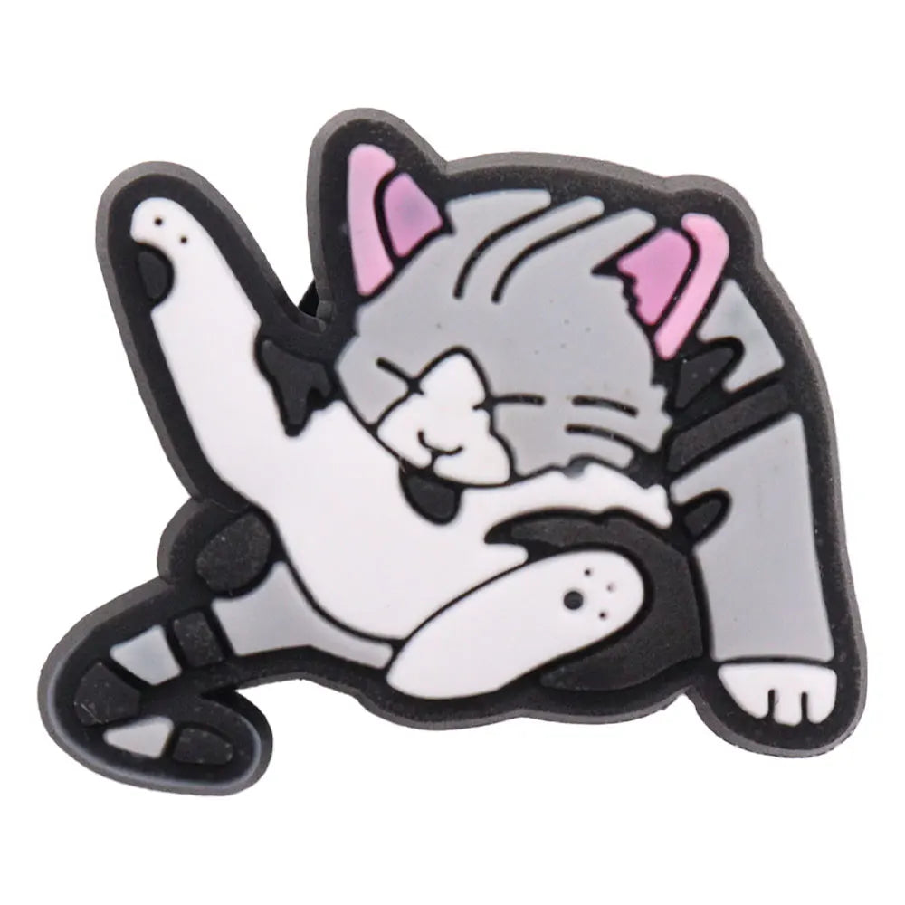 1-17PCS PVC Kawaii Animal Cat Mom Sandal Shoe Decoration Buckle Charms Fit Wristbands Hole Slipper Accessories Kid Xmas Gift