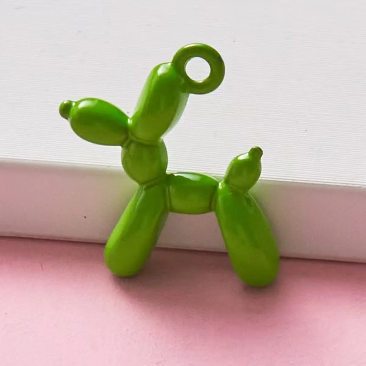 10pcs 19x14mm Minimalist Balloon Dog Charms, Simple Resin Balloon Animal Pendants, Versatile DIY Supplies for Craft Projects