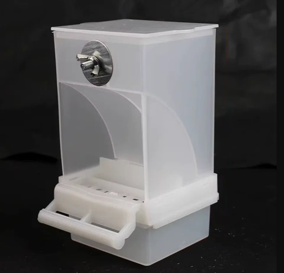 Parrot Feeder Anti-Spill Transparent Bird Food Box Clear Feeding Device for Parrots Durable Bird Feeding Box