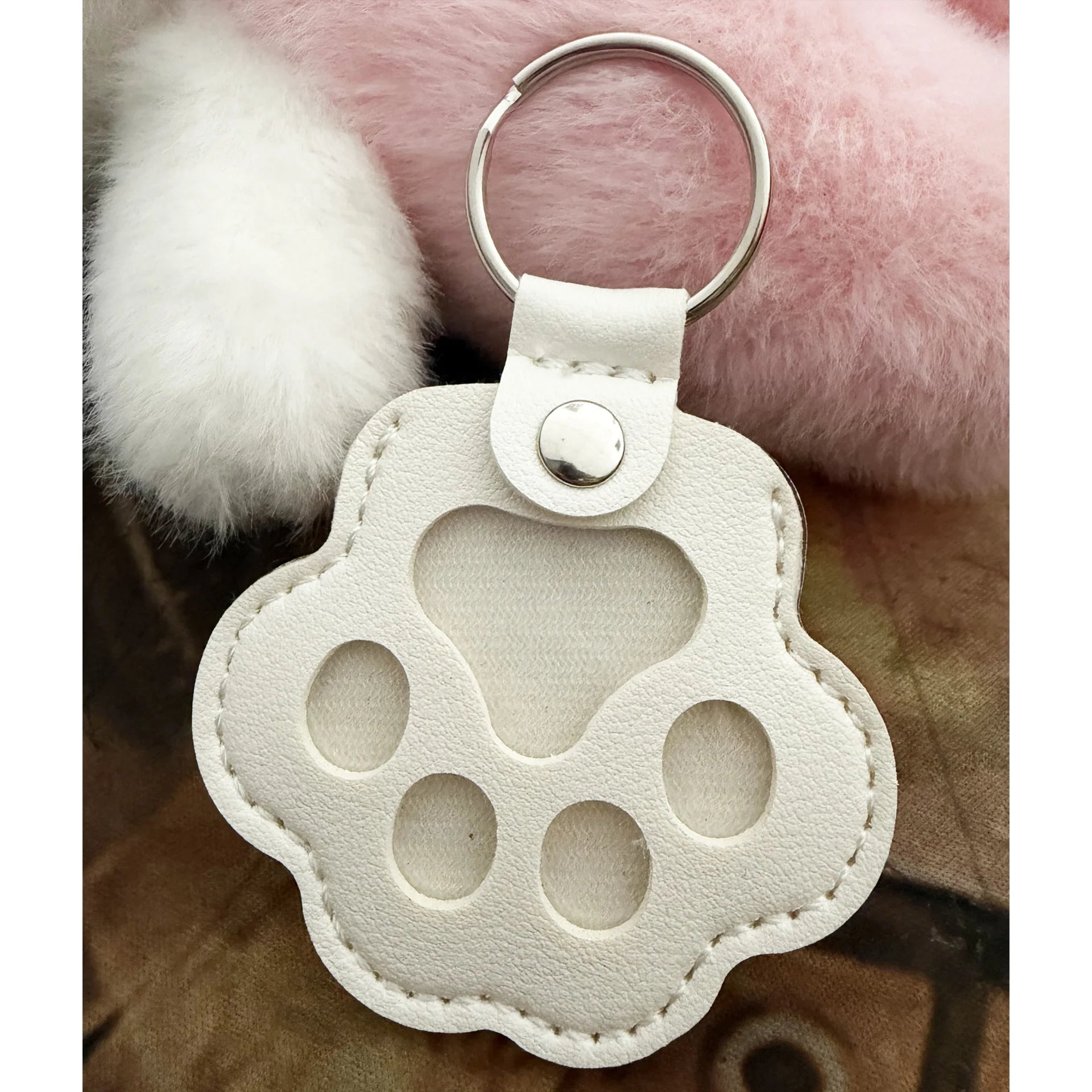 Dog Hair Collector Keychain Leather Pet Memorial Keepsake Fur Storage Pendant Charm Gift Keyring Anti Loss Pendant Accessories