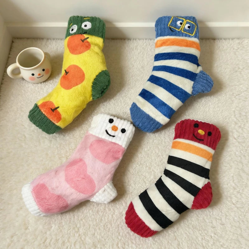 Sock Shaped Plush Pet Chew Toy Hidden Food Design Built-in Squeaker Bite Resistant Teeth Grinding Interactive Play Supplies