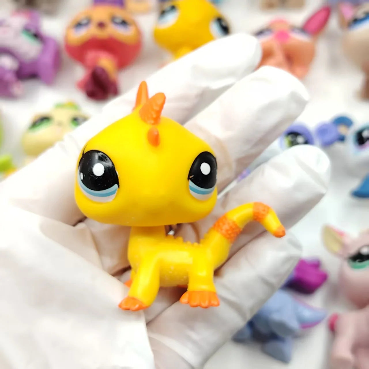 NEW LPS Pet Toys Cute Animal Can Shake Head Kitten Series 4 Original Collection Toys for Girls Christmas Birthday Gift