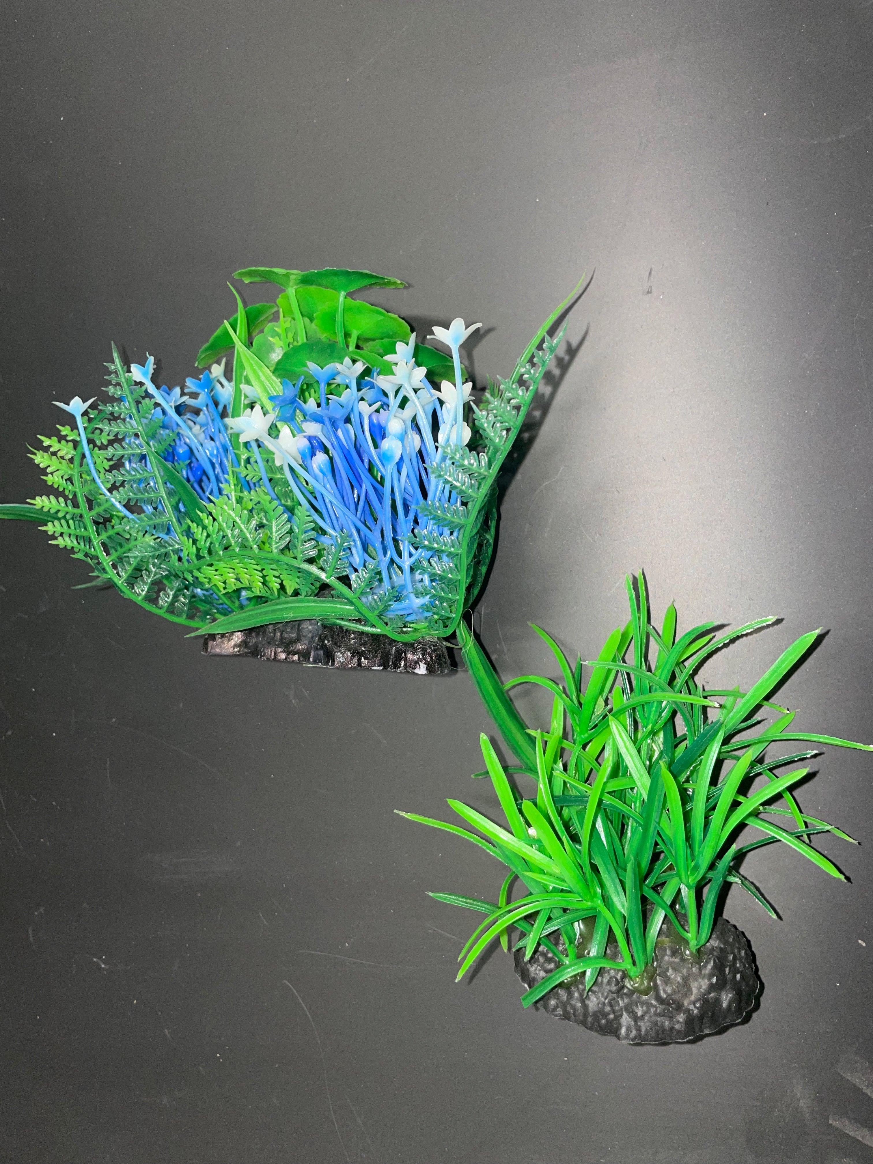 PREMIUM Small Artificial Aquarium Plants - Set of 2 - Aquatics Safe