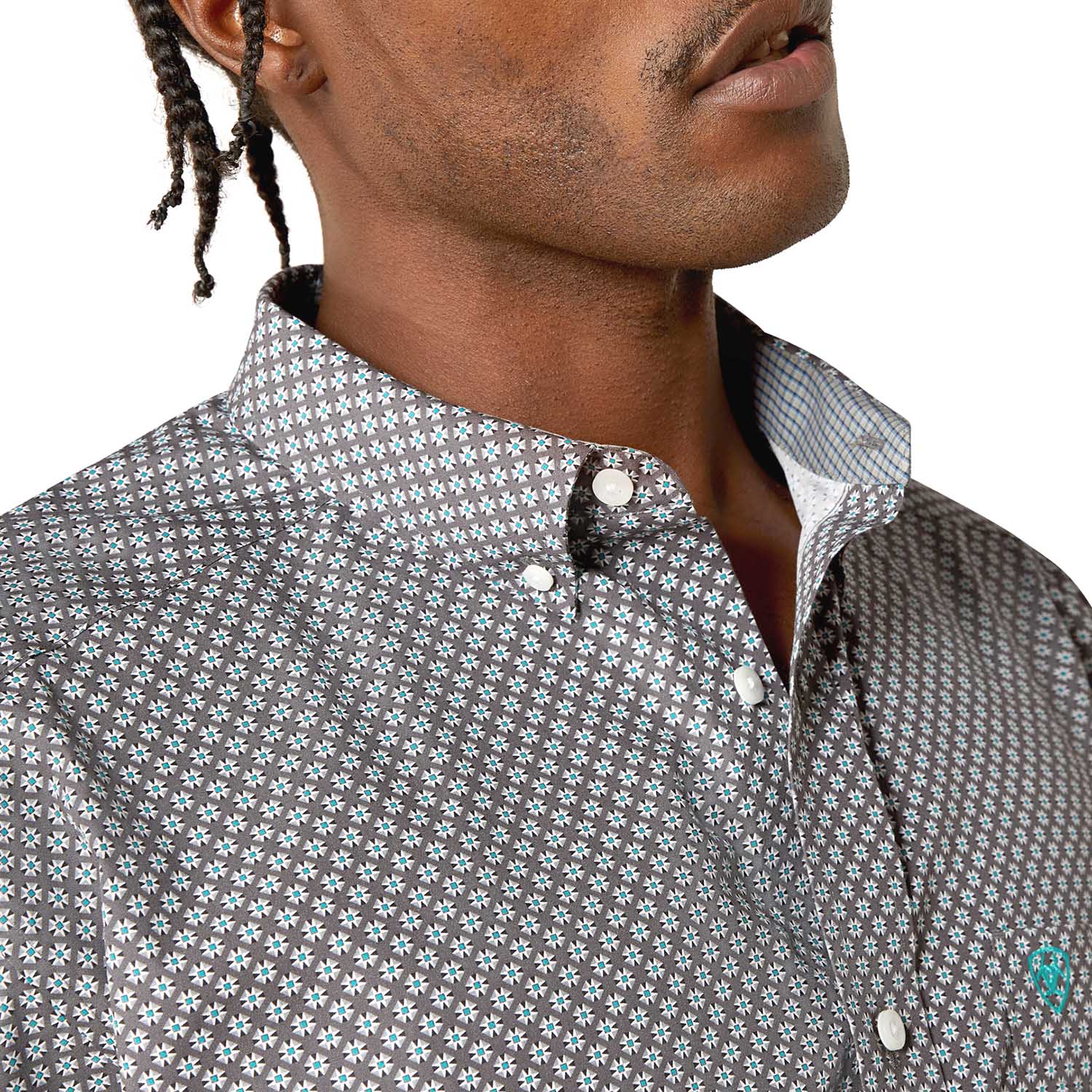 Ariat Mens Wrinkle Free Solid Classic Fit Long Sleeve Shirt