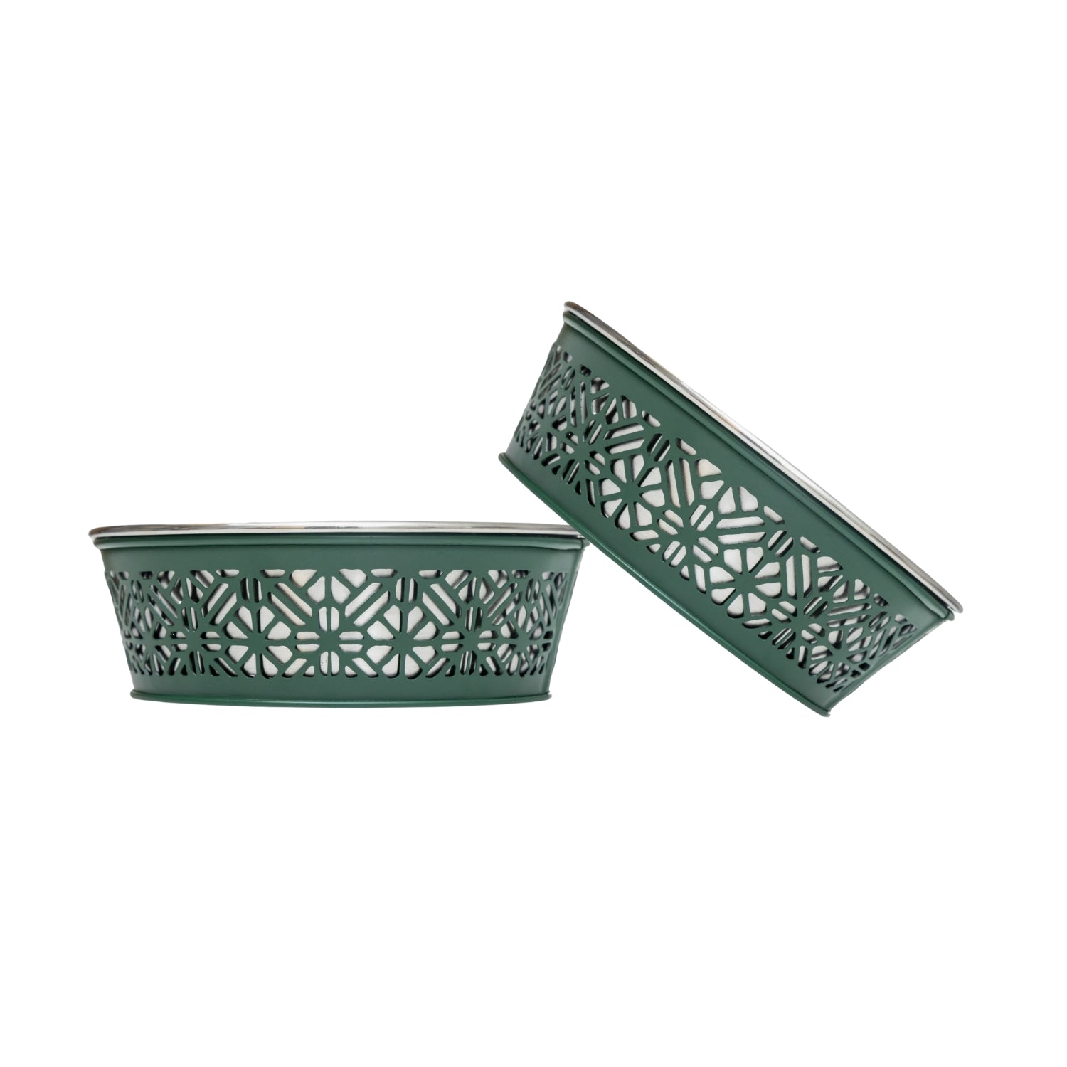 Country Living Set of 2 Stainless Steel Dog Bowls  Farmhouse Style, Ideal for Small to Medium Dogs