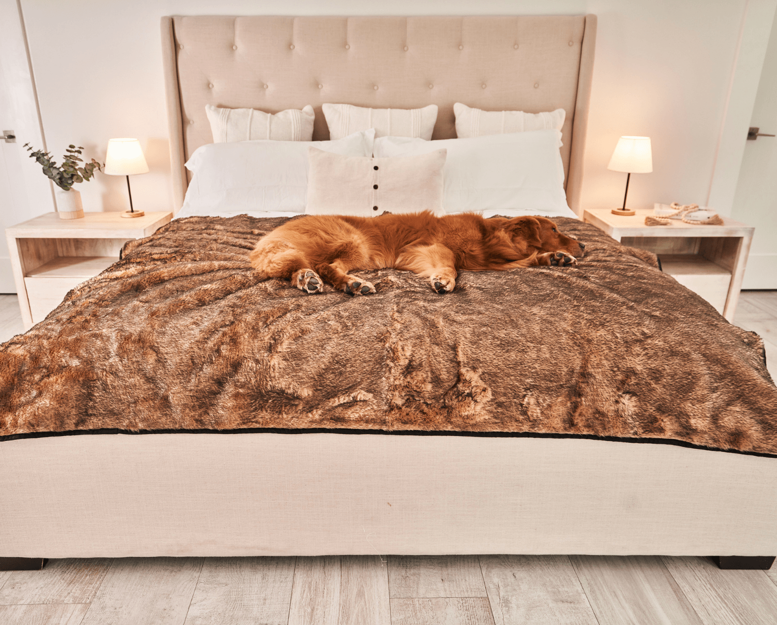 PupProtector Summer Short Fur Waterproof Throw Blanket - Sable Tan