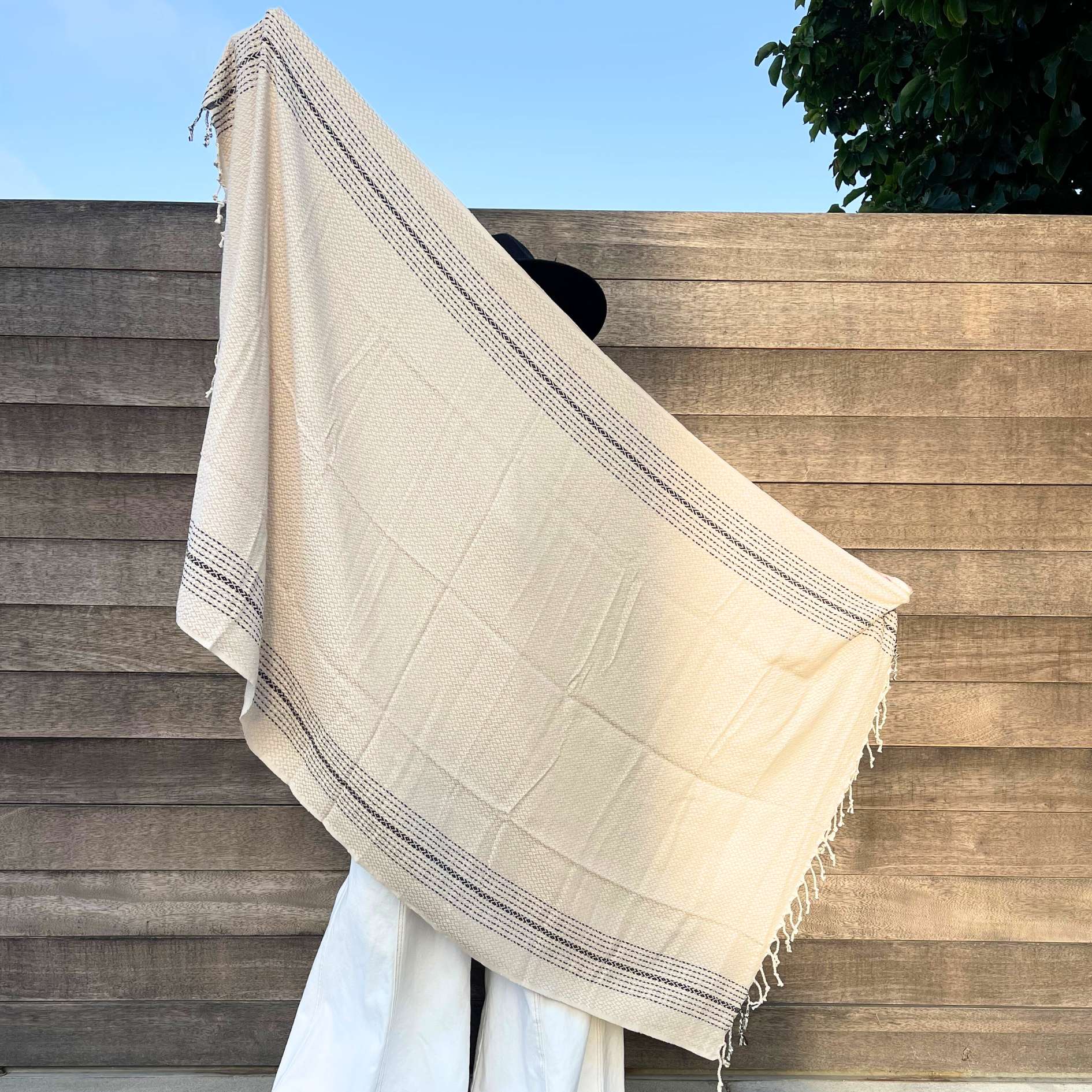 Tilley + Me Turkish Towel – Lightweight, Quick-Drying & Handwoven Cotton